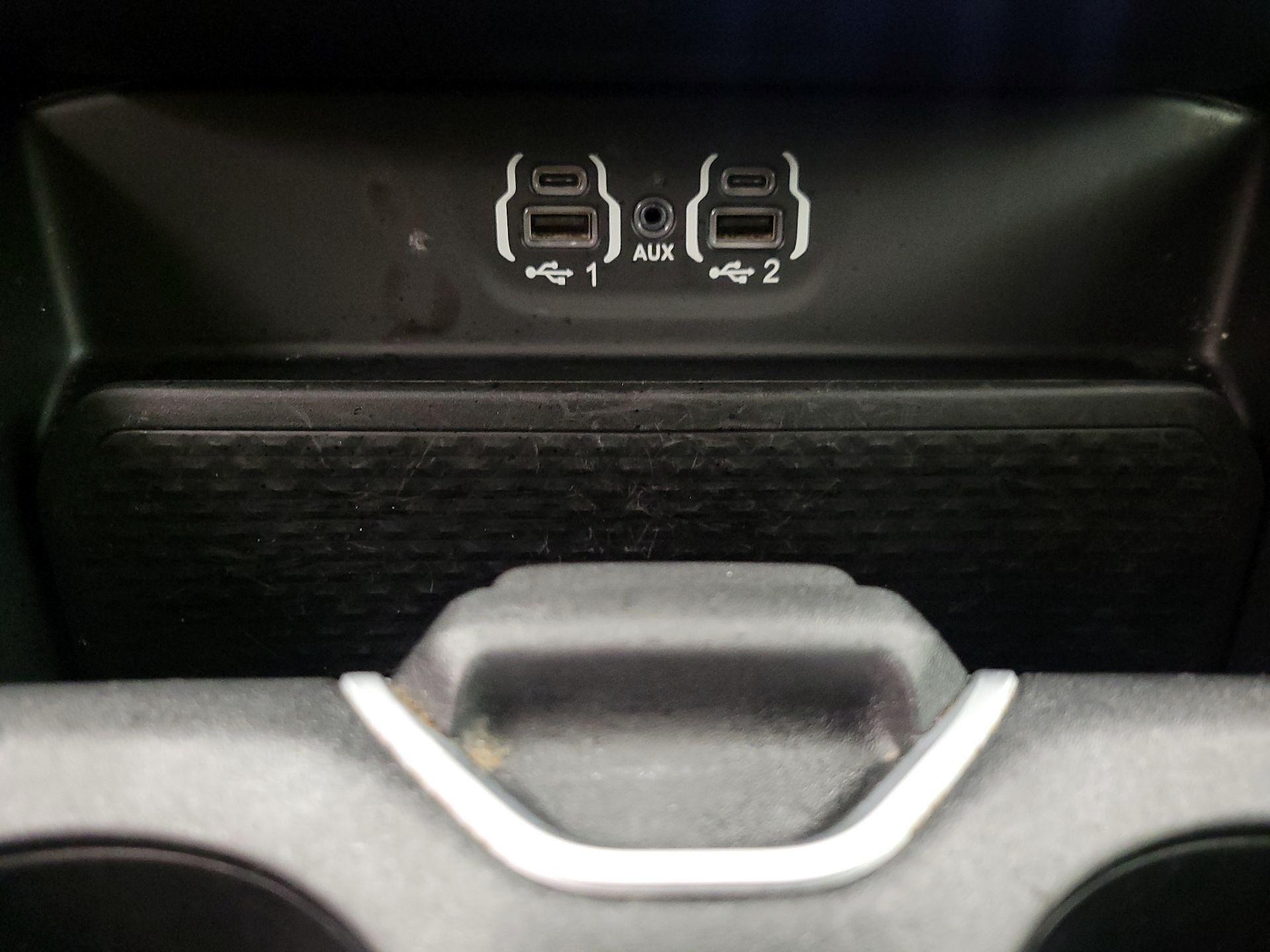 Thumbnail: 2020 RAM 1500 - 18