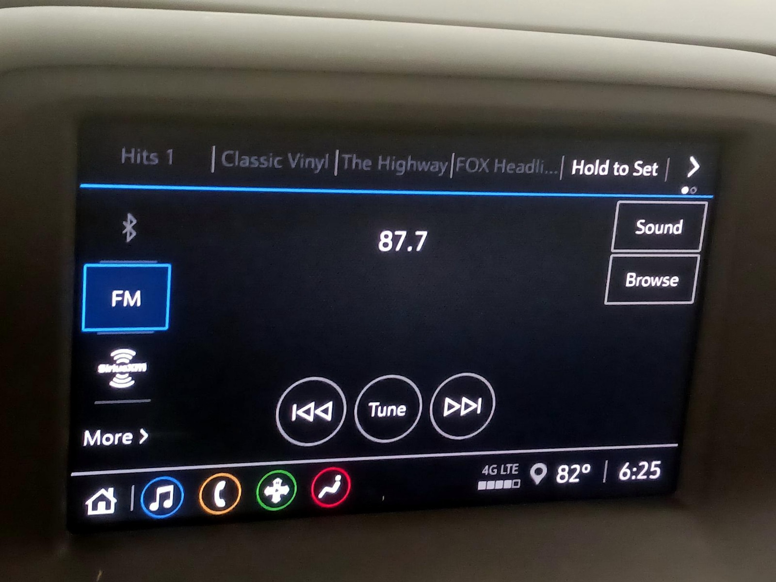 2023 Chevrolet Camaro 2LT - Photo 15