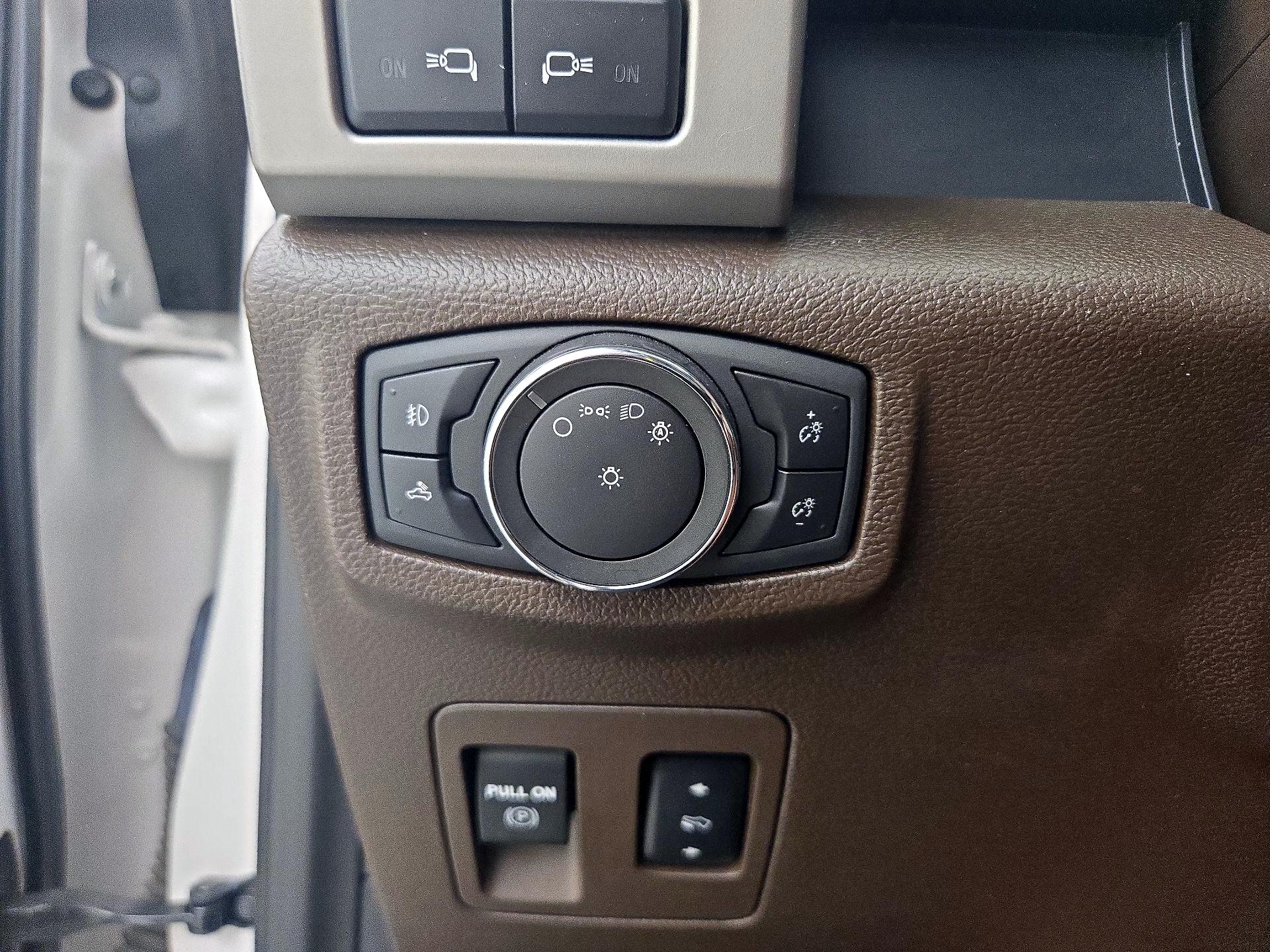Thumbnail: 2019 Ford F-150 - 13