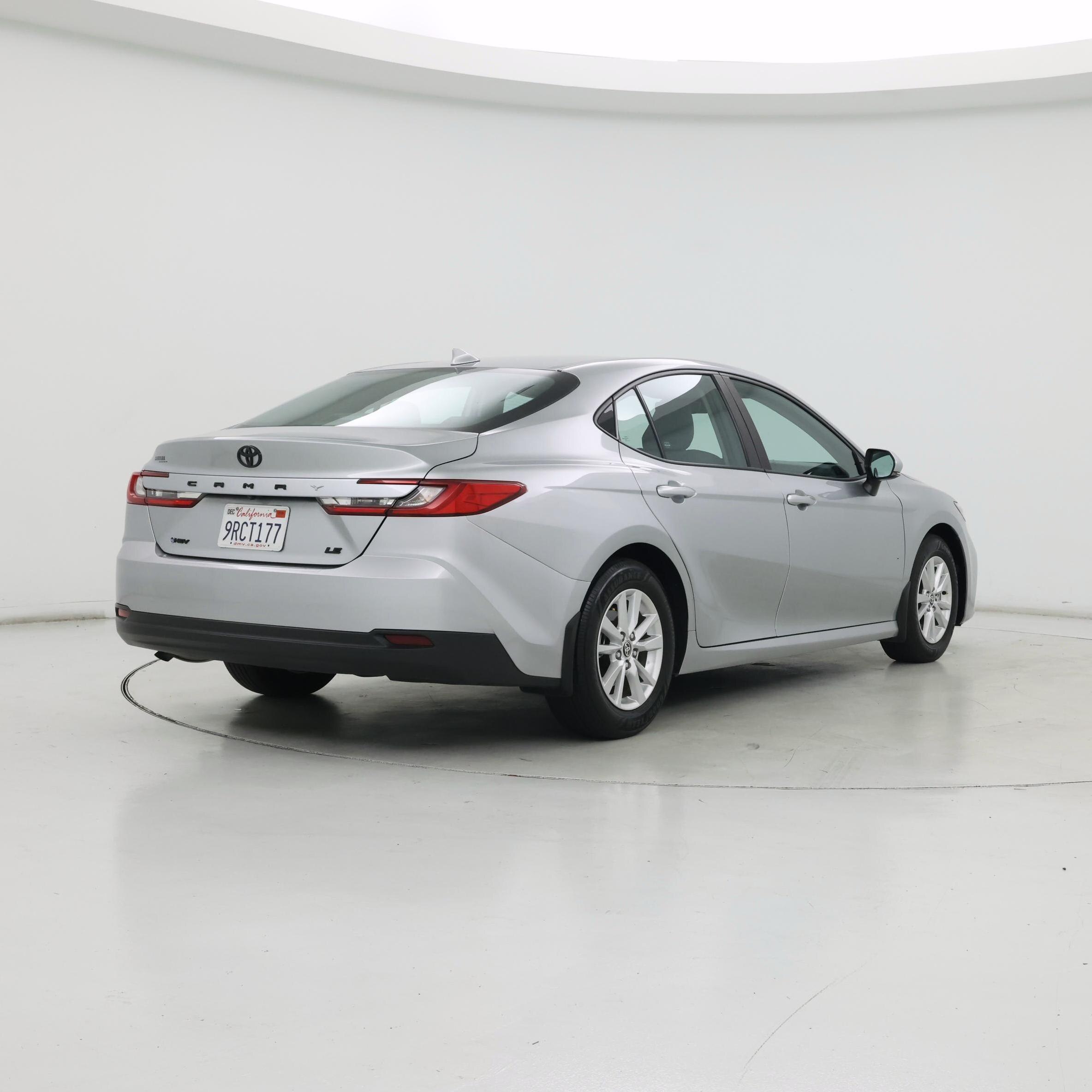 Thumbnail: 2025 Toyota Camry - 8