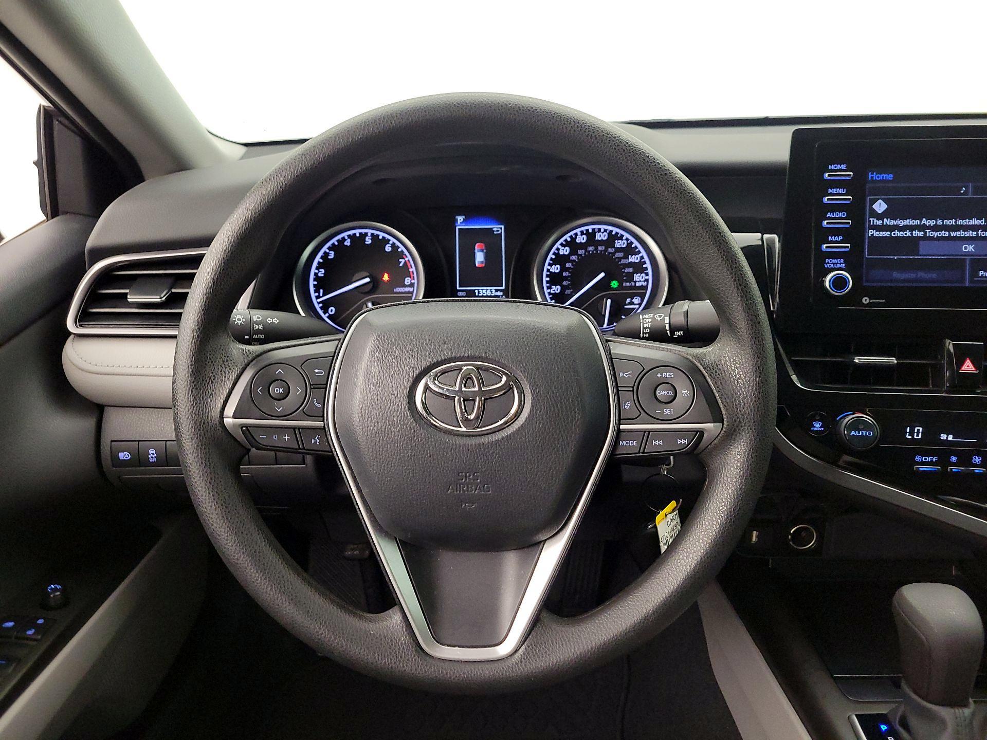 Thumbnail: 2023 Toyota Camry - 10