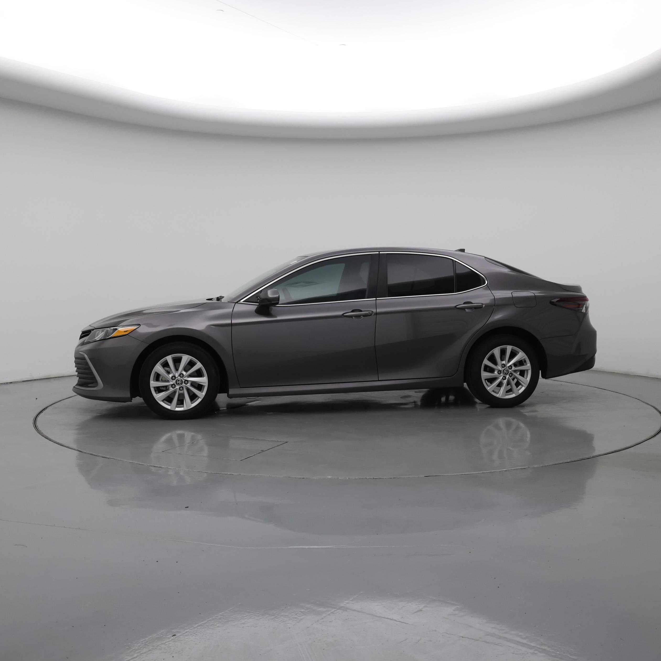 Thumbnail: 2023 Toyota Camry - 3