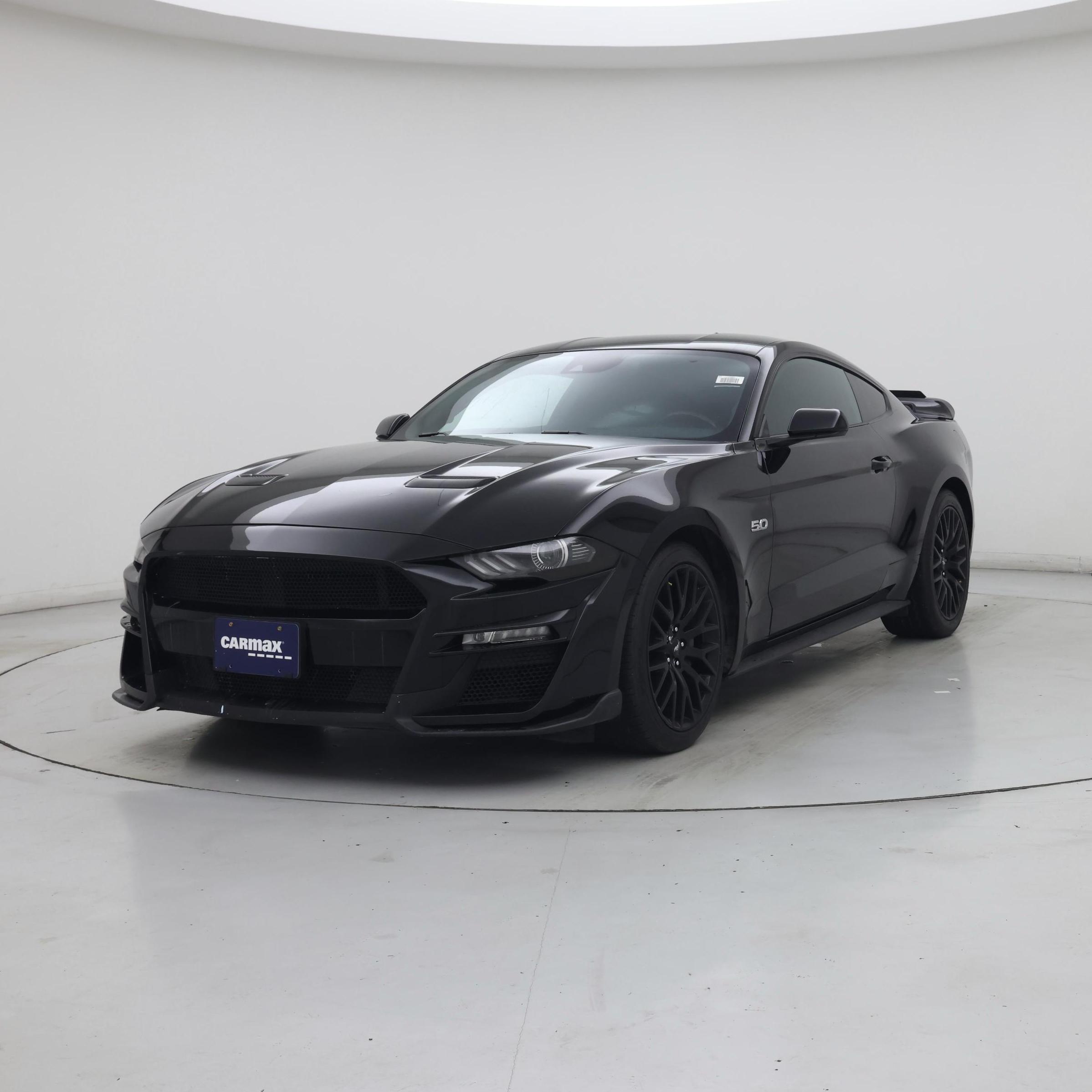 Thumbnail: 2022 Ford Mustang - 4