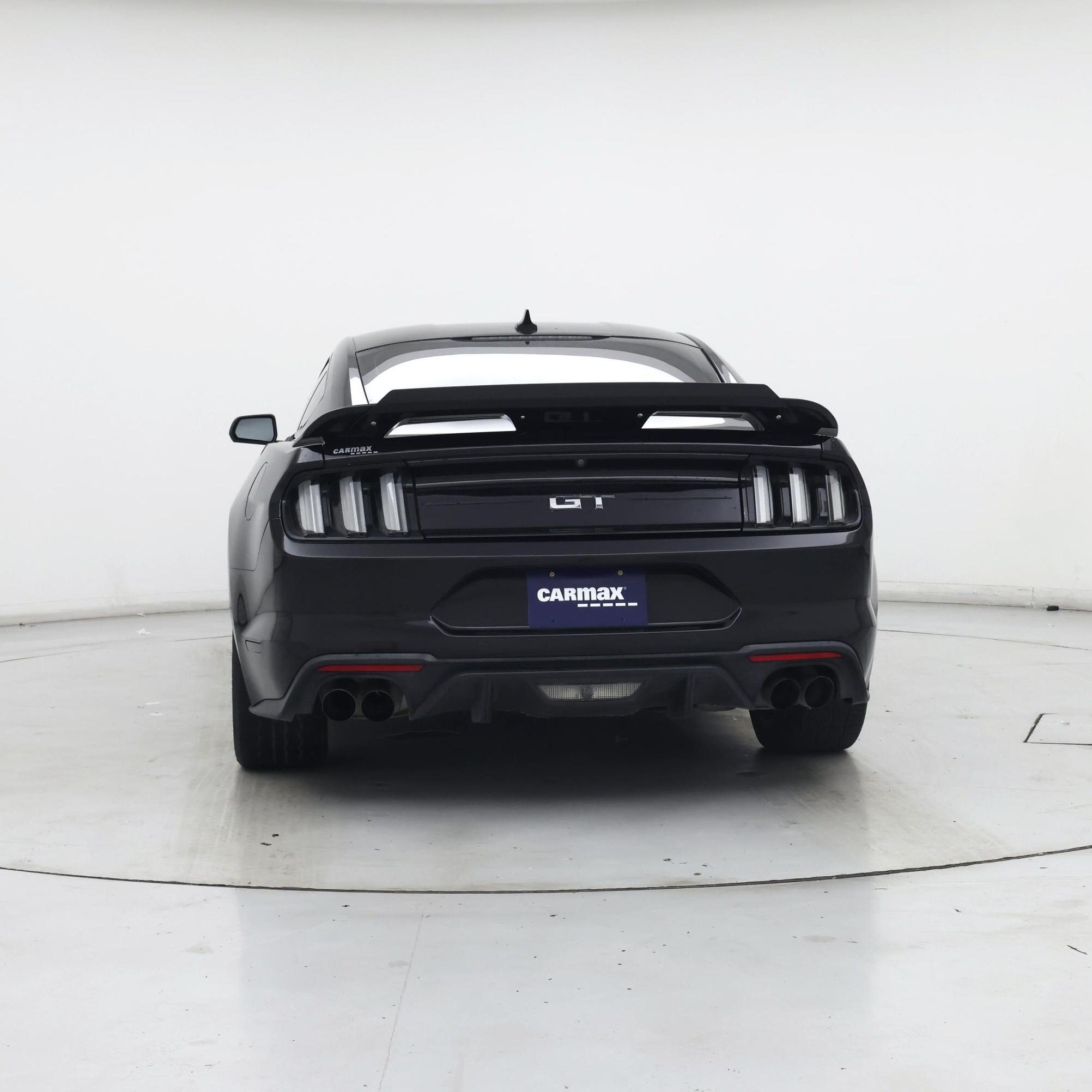 Thumbnail: 2022 Ford Mustang - 6