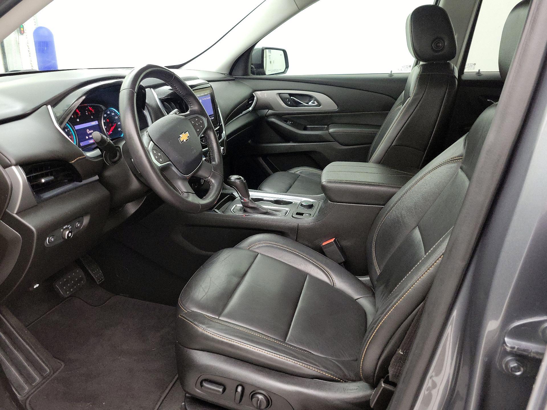 Thumbnail: 2020 Chevrolet Traverse - 11
