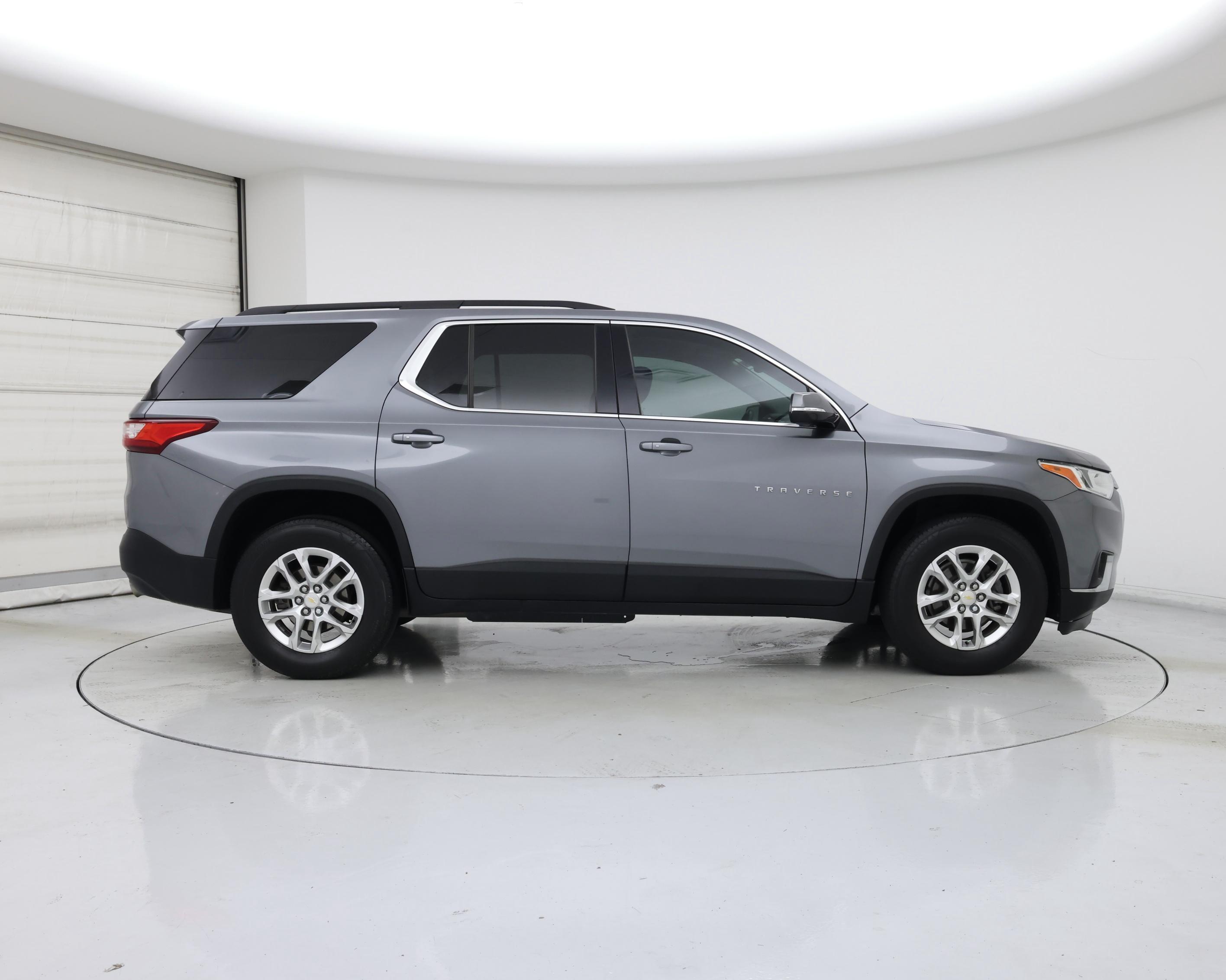 Thumbnail: 2020 Chevrolet Traverse - 7