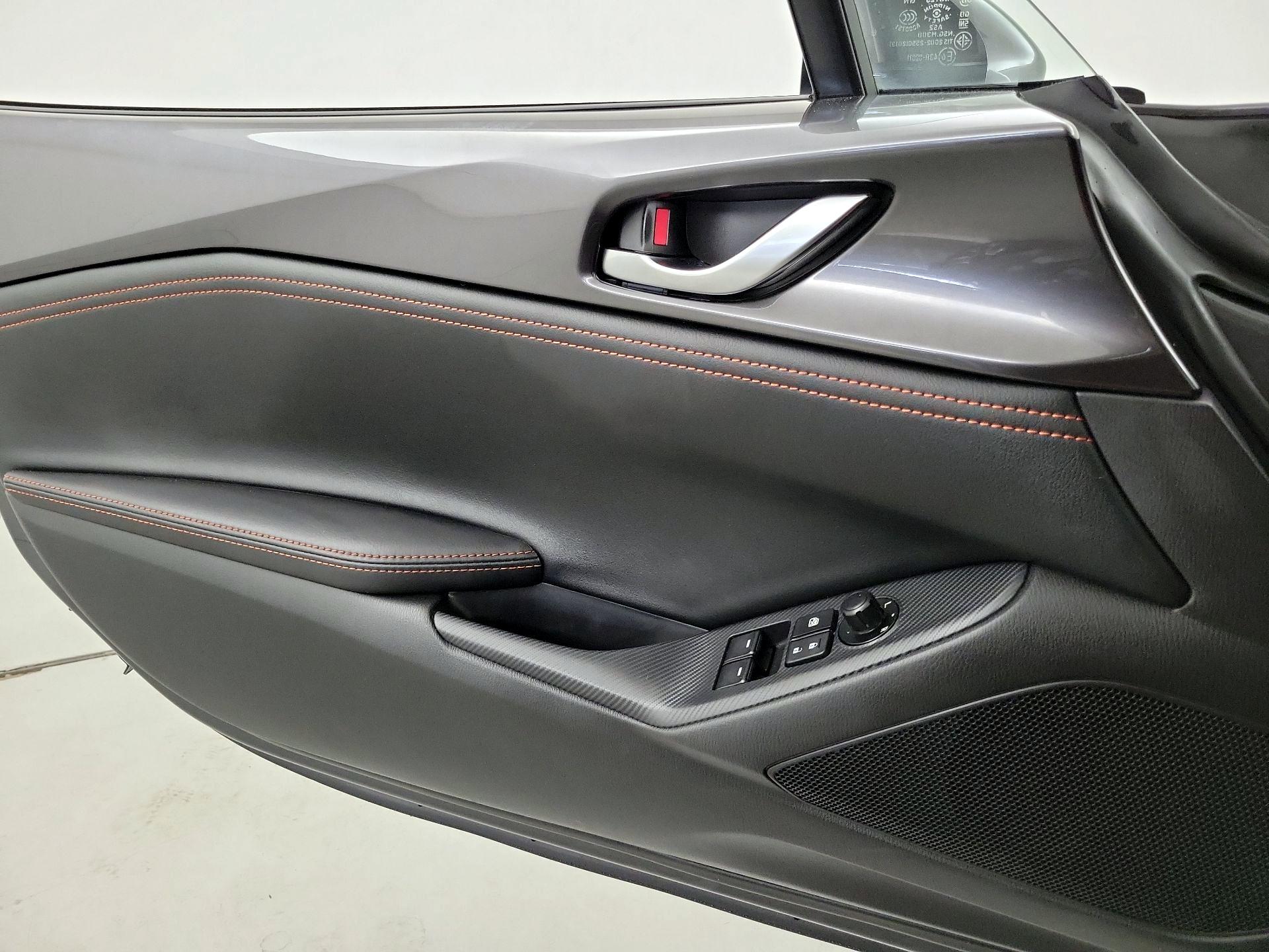 Thumbnail: 2023 Mazda MX-5 Miata - 12