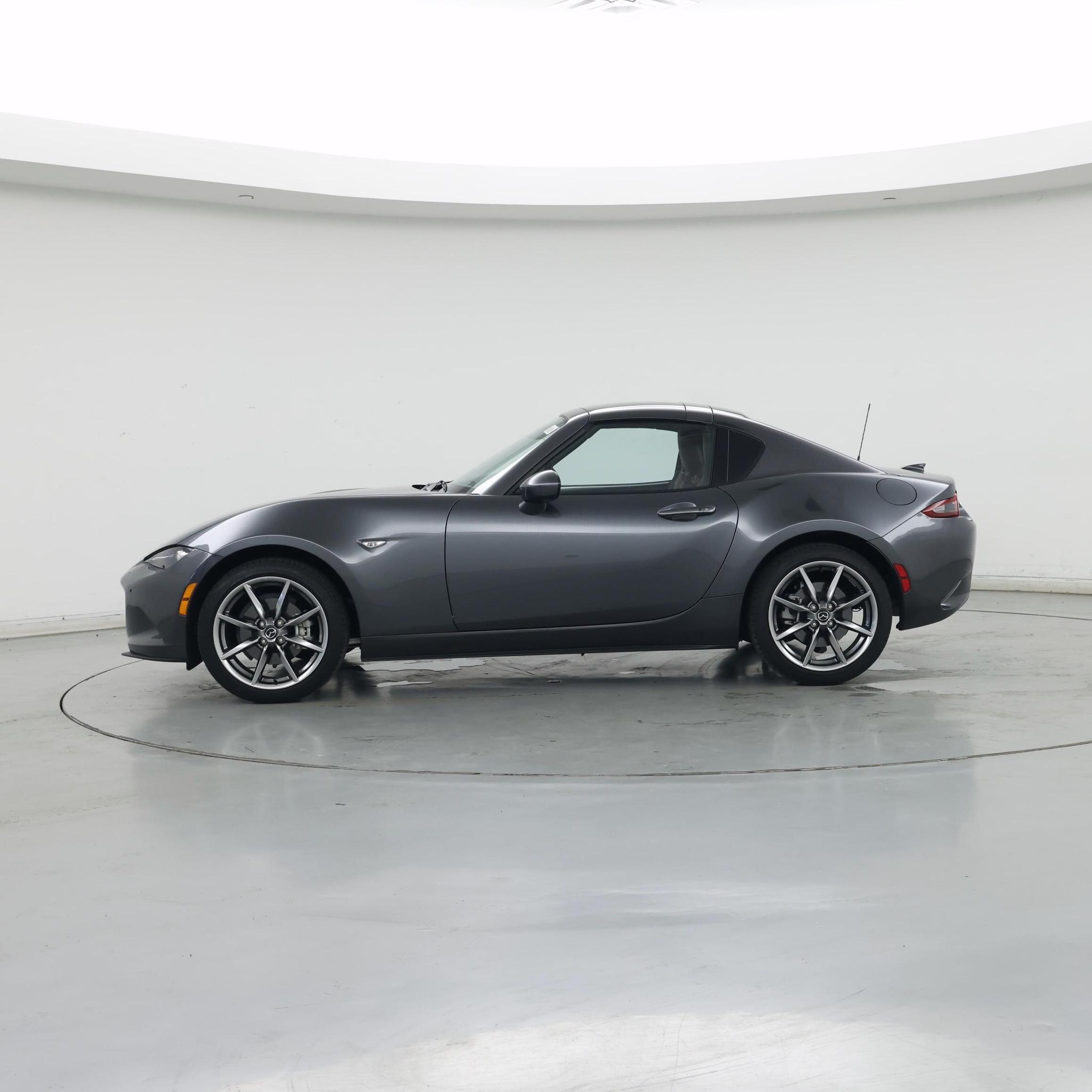 Thumbnail: 2023 Mazda MX-5 Miata - 3