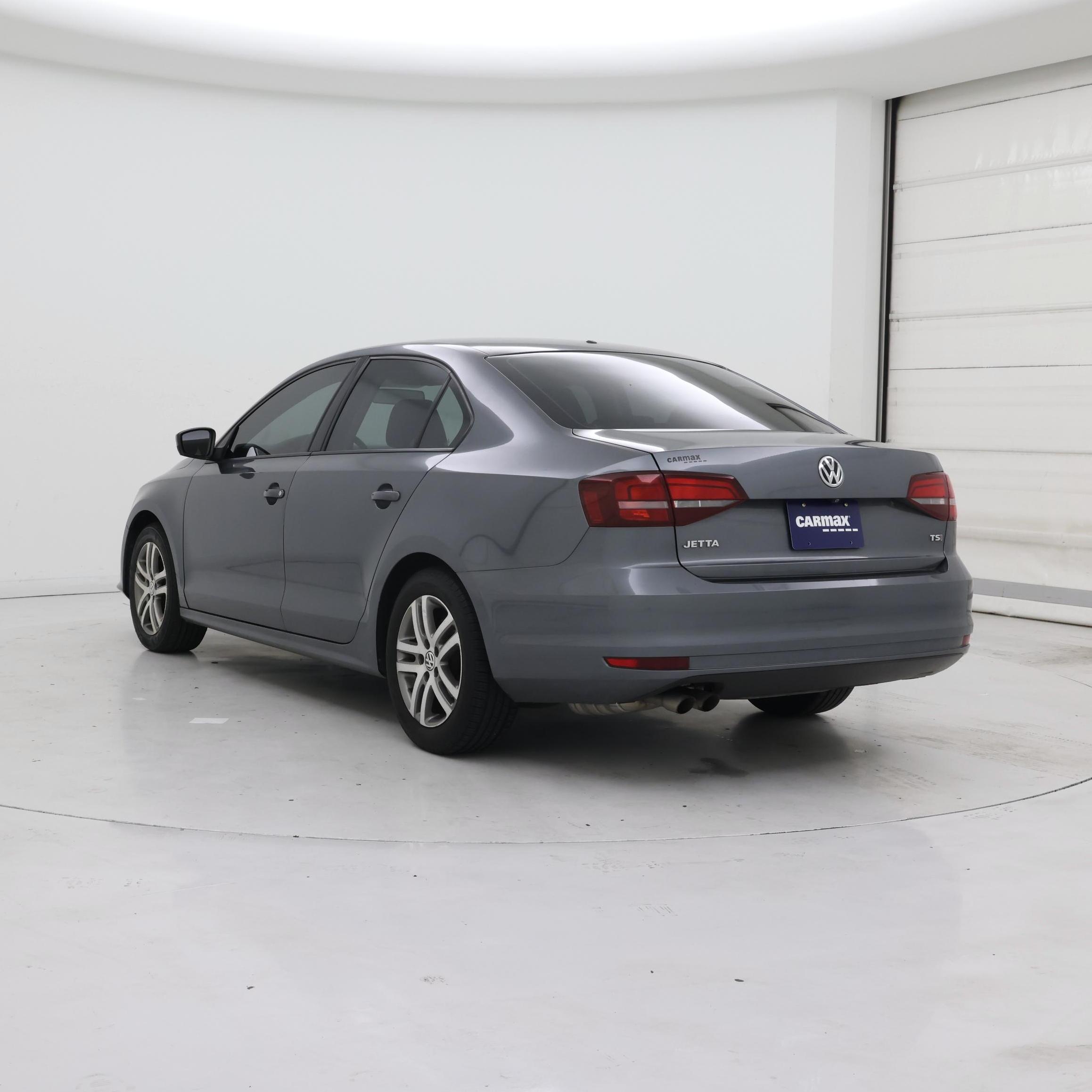Thumbnail: 2018 Volkswagen Jetta - 2