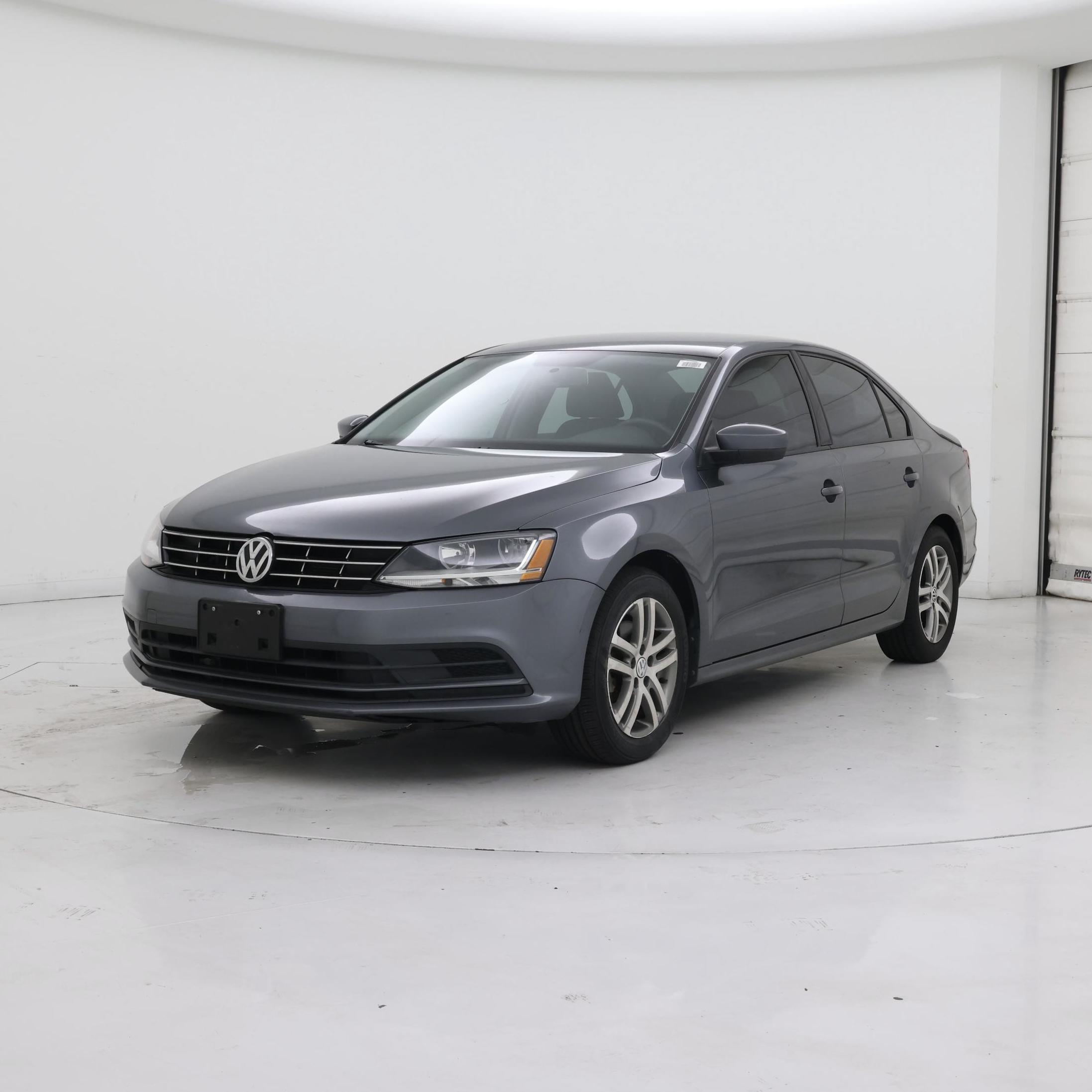 Thumbnail: 2018 Volkswagen Jetta - 4