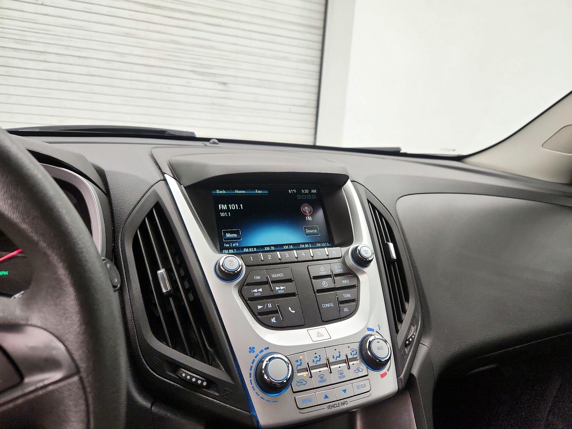 Thumbnail: 2016 Chevrolet Equinox - 14