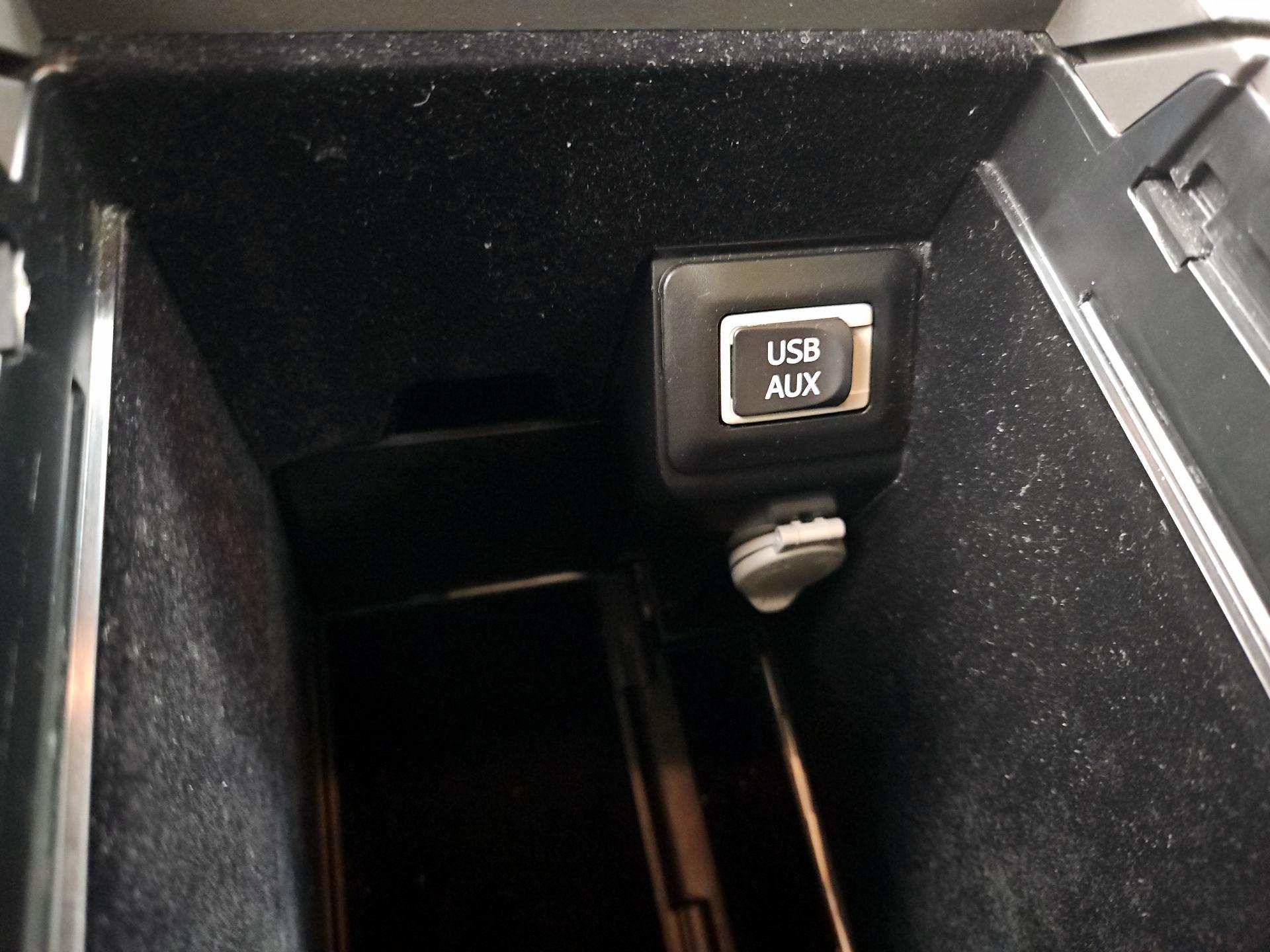 Thumbnail: 2015 Lexus RX - 18