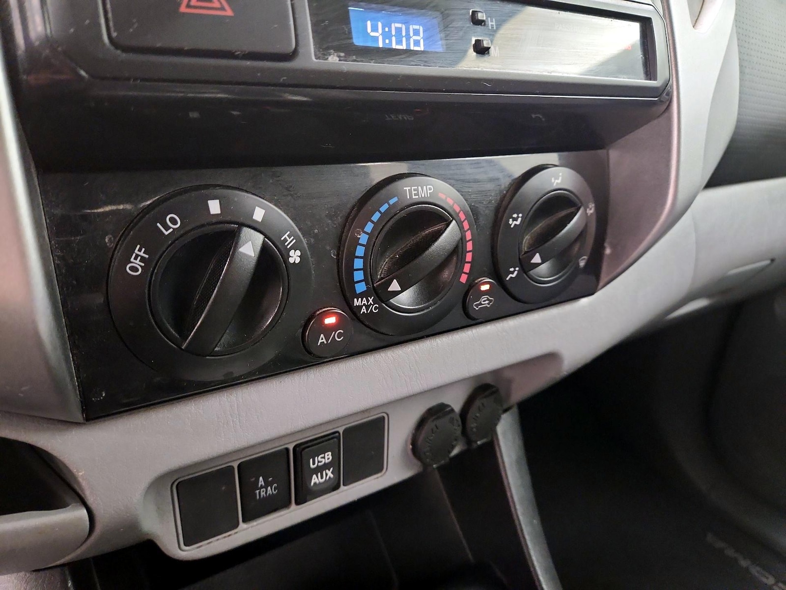 2014 Toyota Tacoma Base - Photo 17