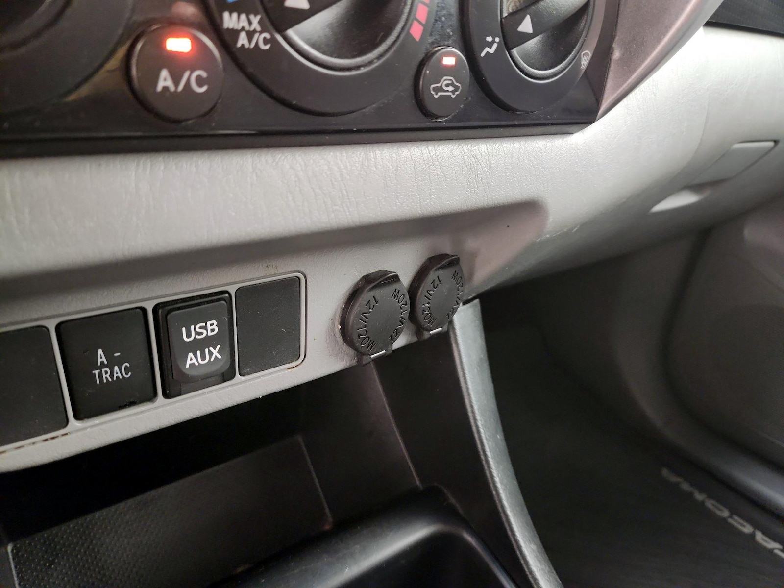 2014 Toyota Tacoma Base - Photo 19