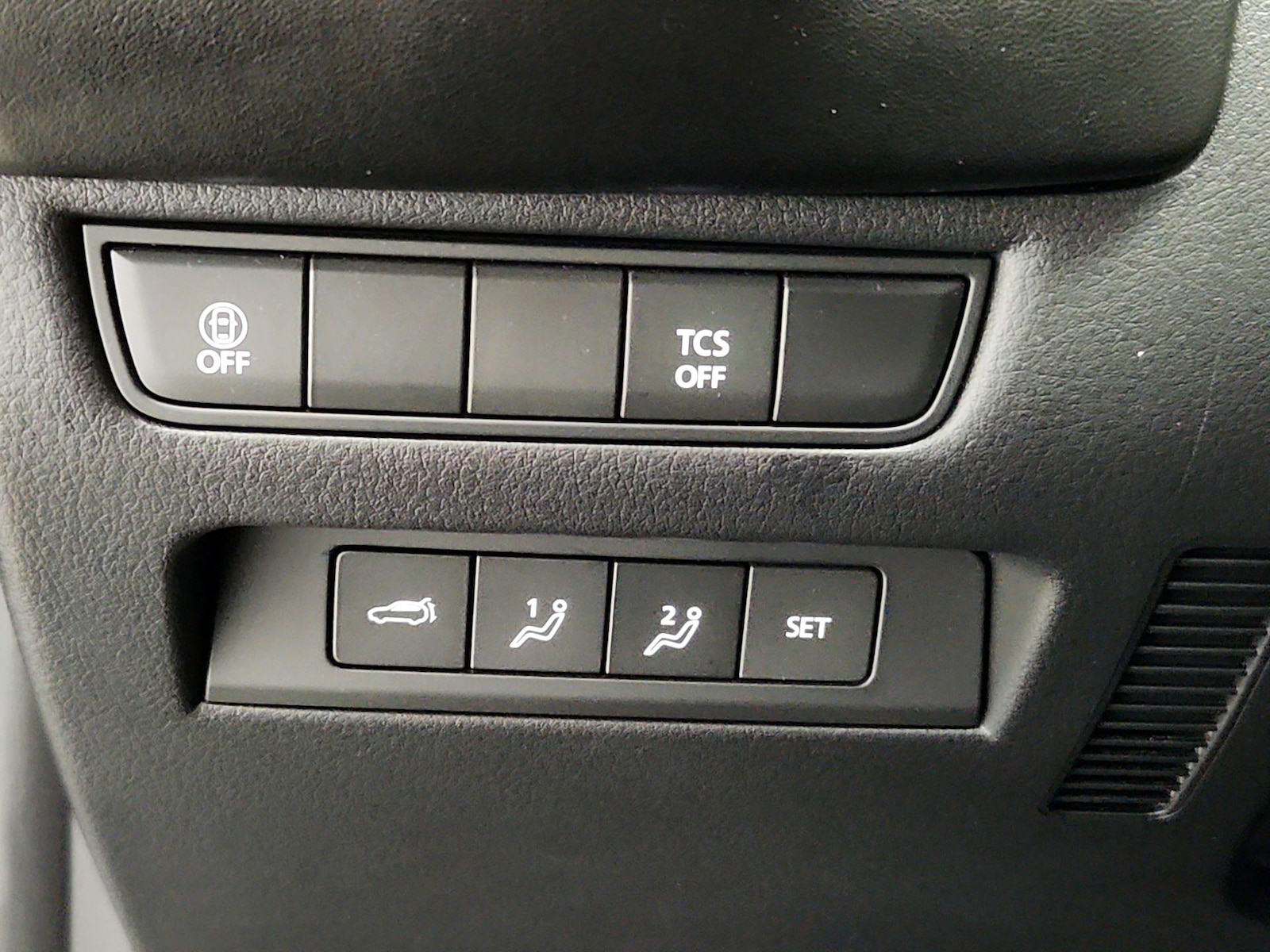 2025 Mazda CX-50 Premium Plus - Photo 14