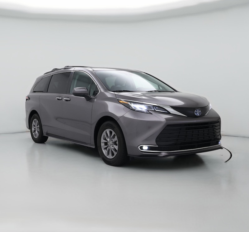 2022 Toyota Sienna Hybrid XLE