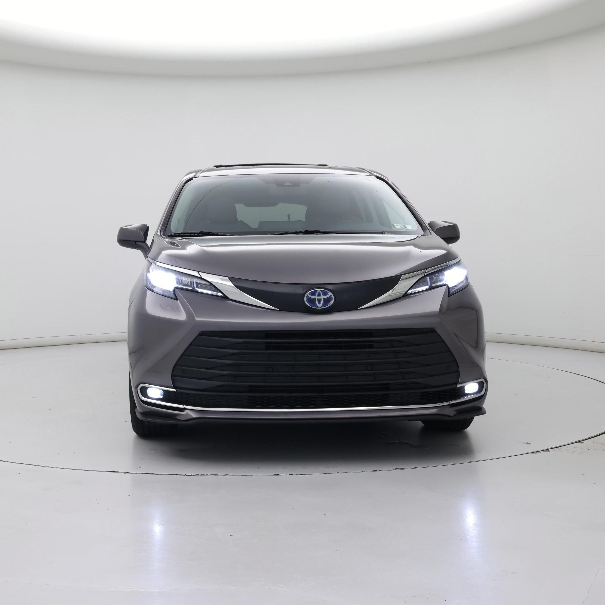 Thumbnail: 2022 Toyota Sienna - 5