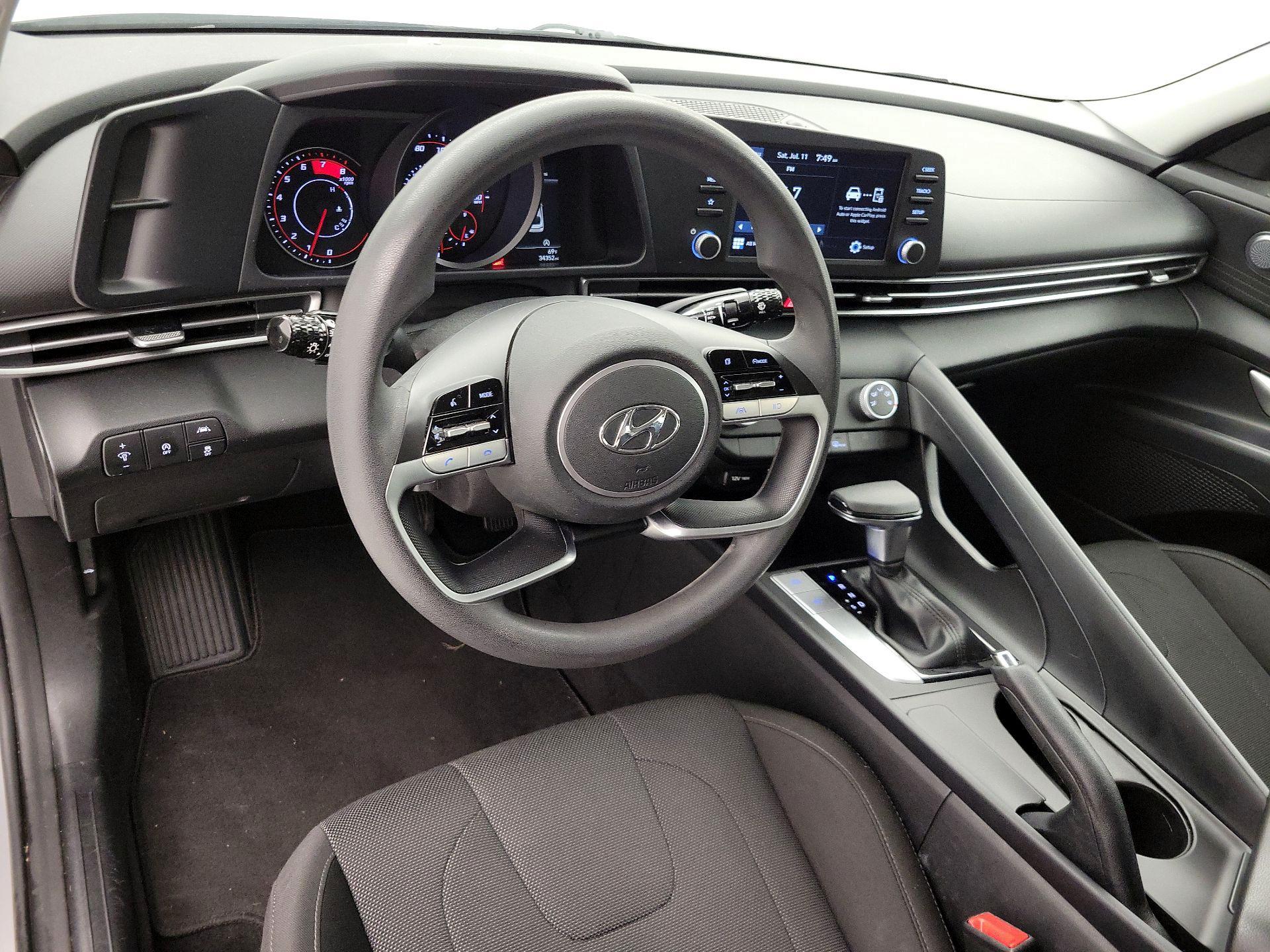 Thumbnail: 2021 Hyundai Elantra - 9