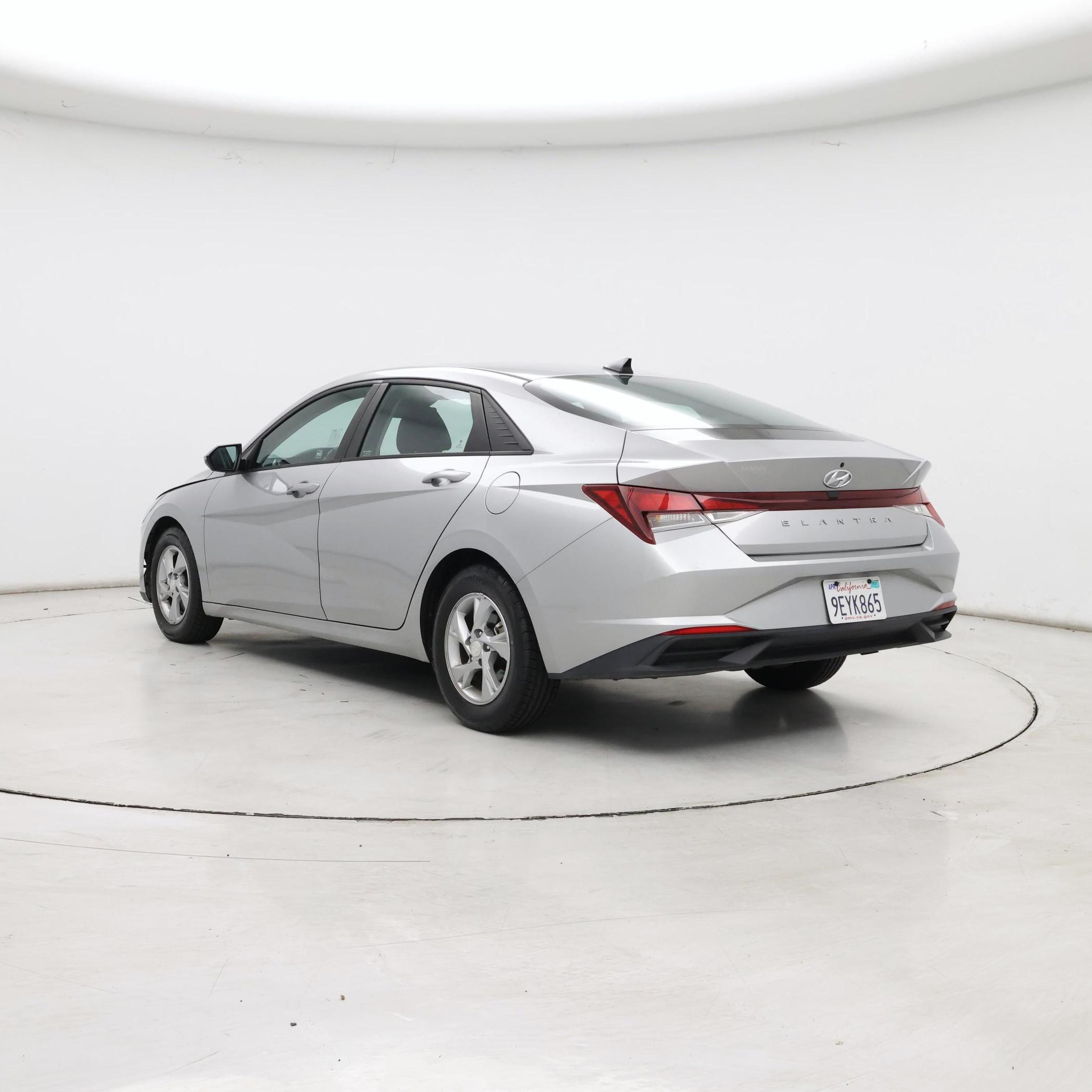Thumbnail: 2021 Hyundai Elantra - 2
