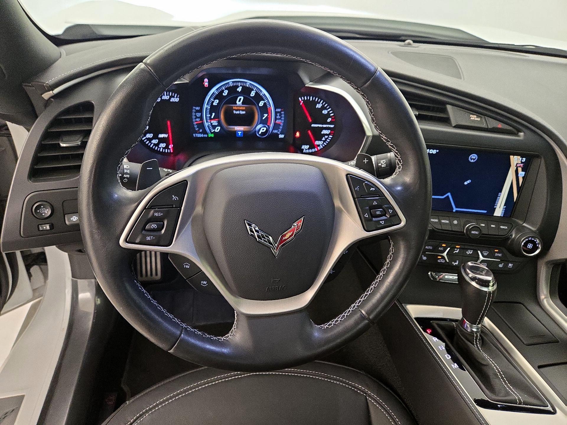 Thumbnail: 2015 Chevrolet Corvette - 10