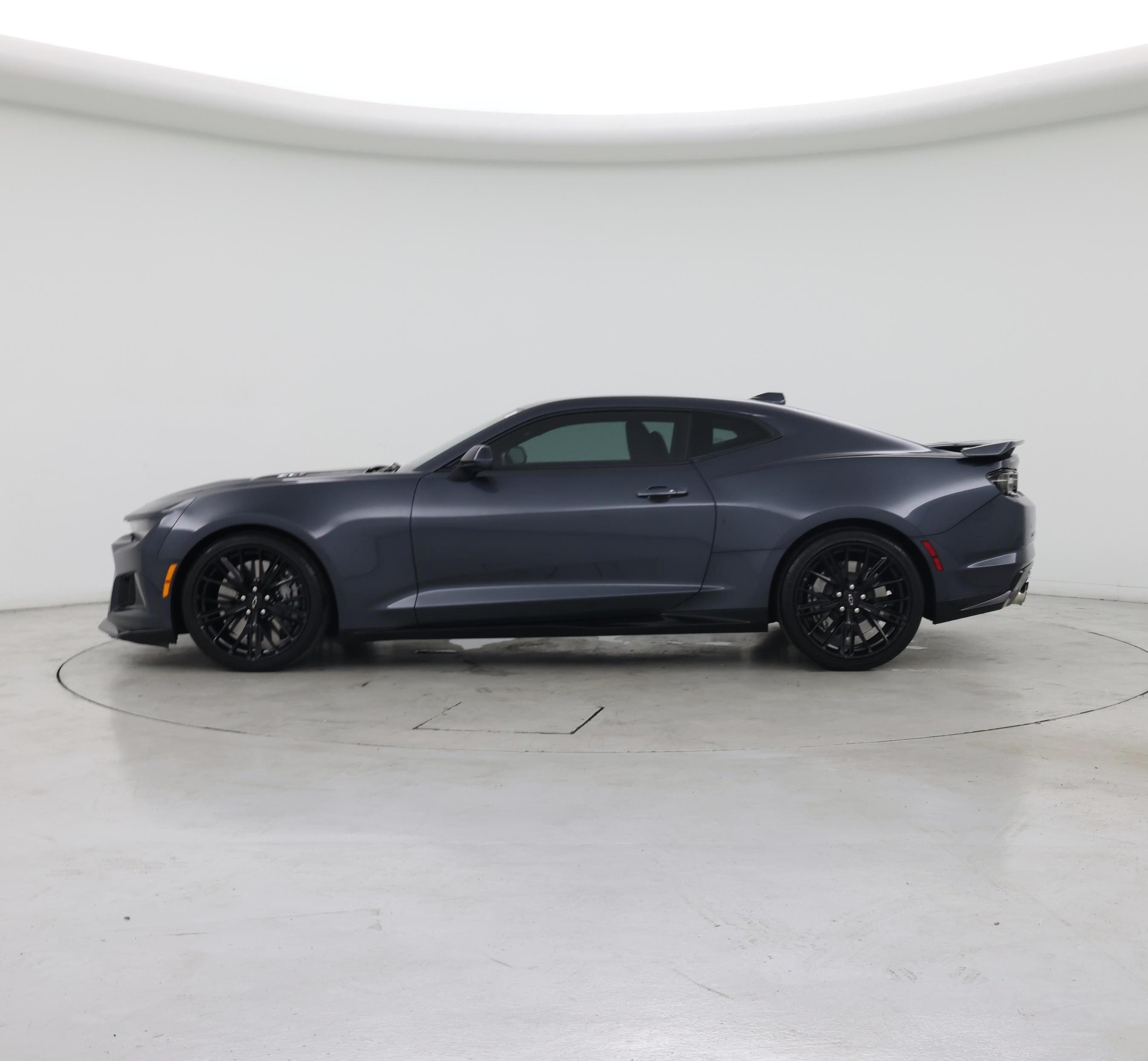 Thumbnail: 2023 Chevrolet Camaro - 3