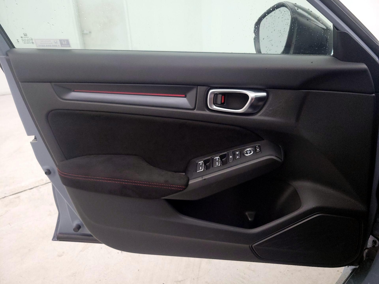 2025 Honda Civic Hatchback Type-R - Photo 11
