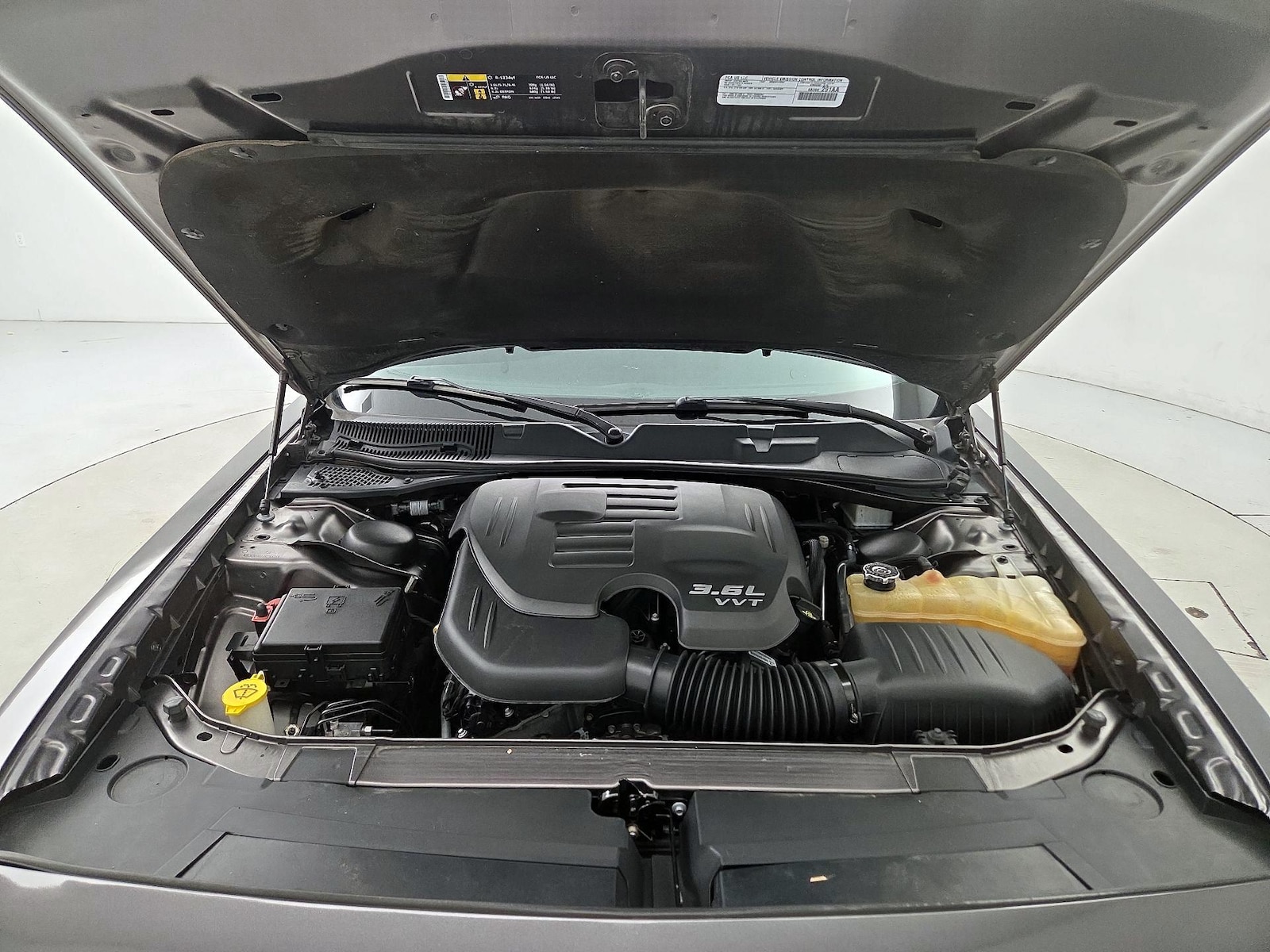 2018 Dodge Challenger SXT - Photo 22
