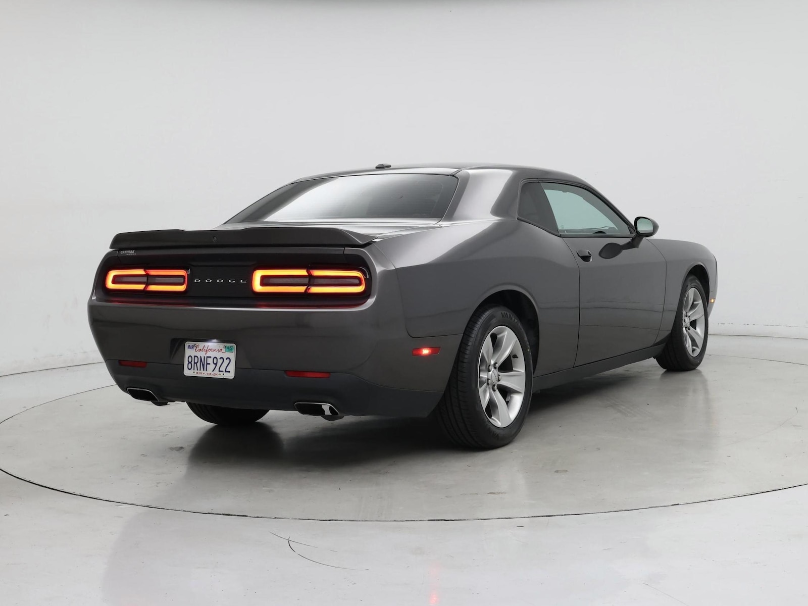 2018 Dodge Challenger SXT - Photo 9