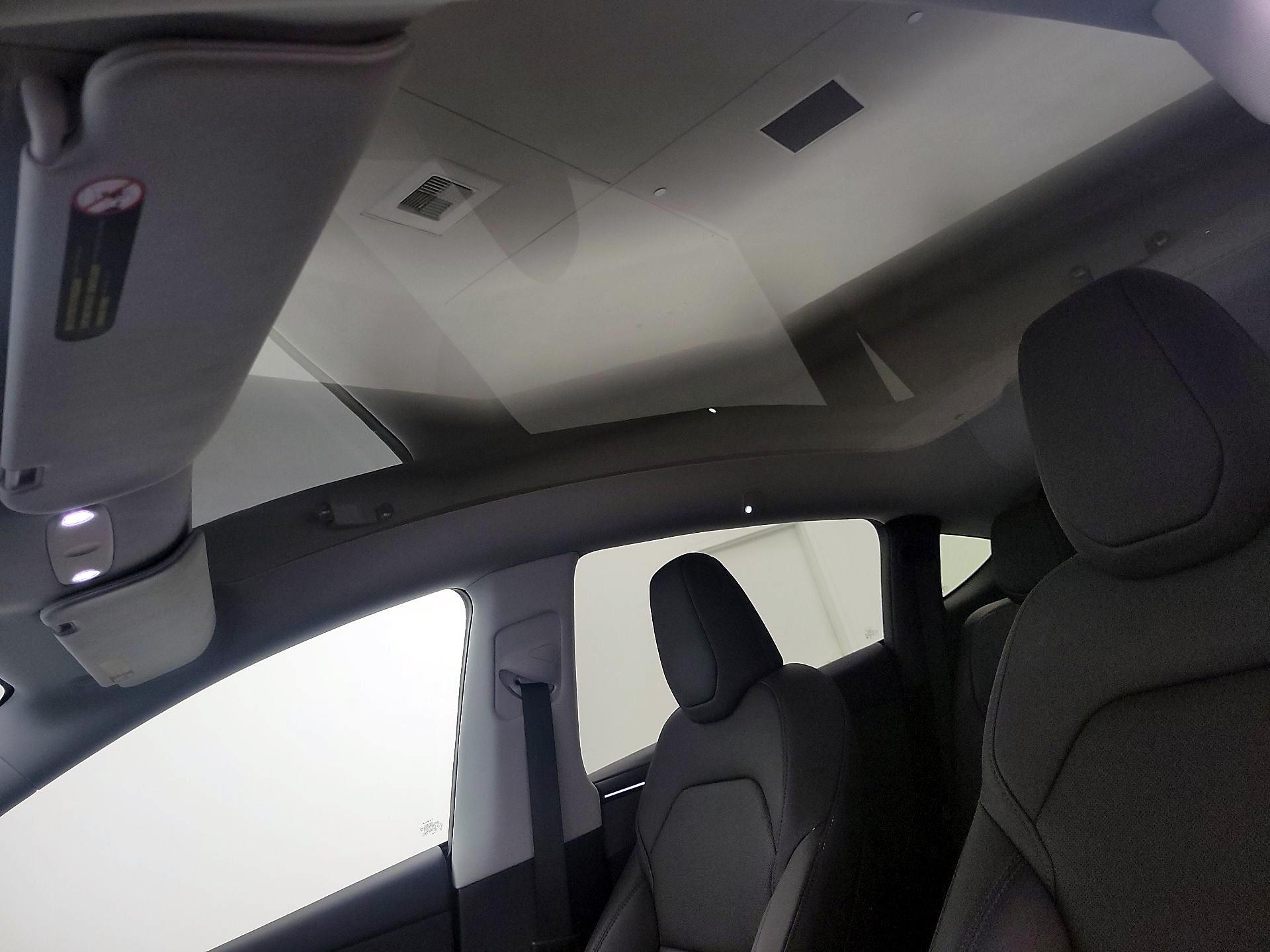 Thumbnail: 2026 Tesla Model Y - 19