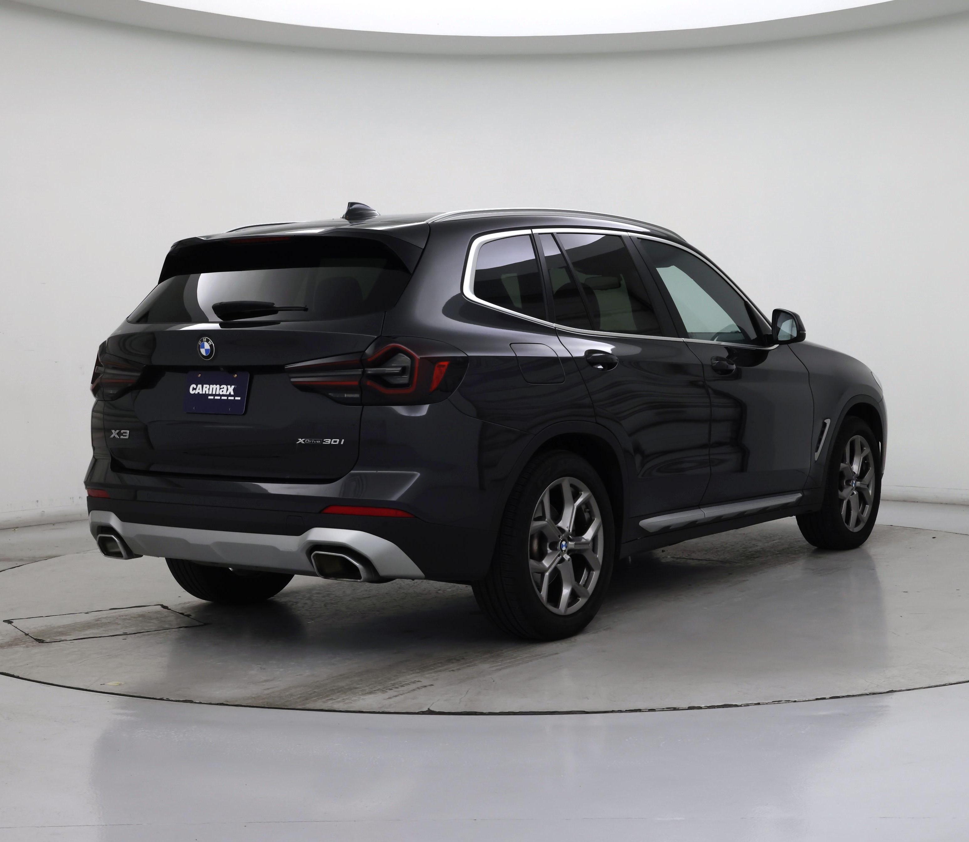 Thumbnail: 2022 BMW X3 - 8