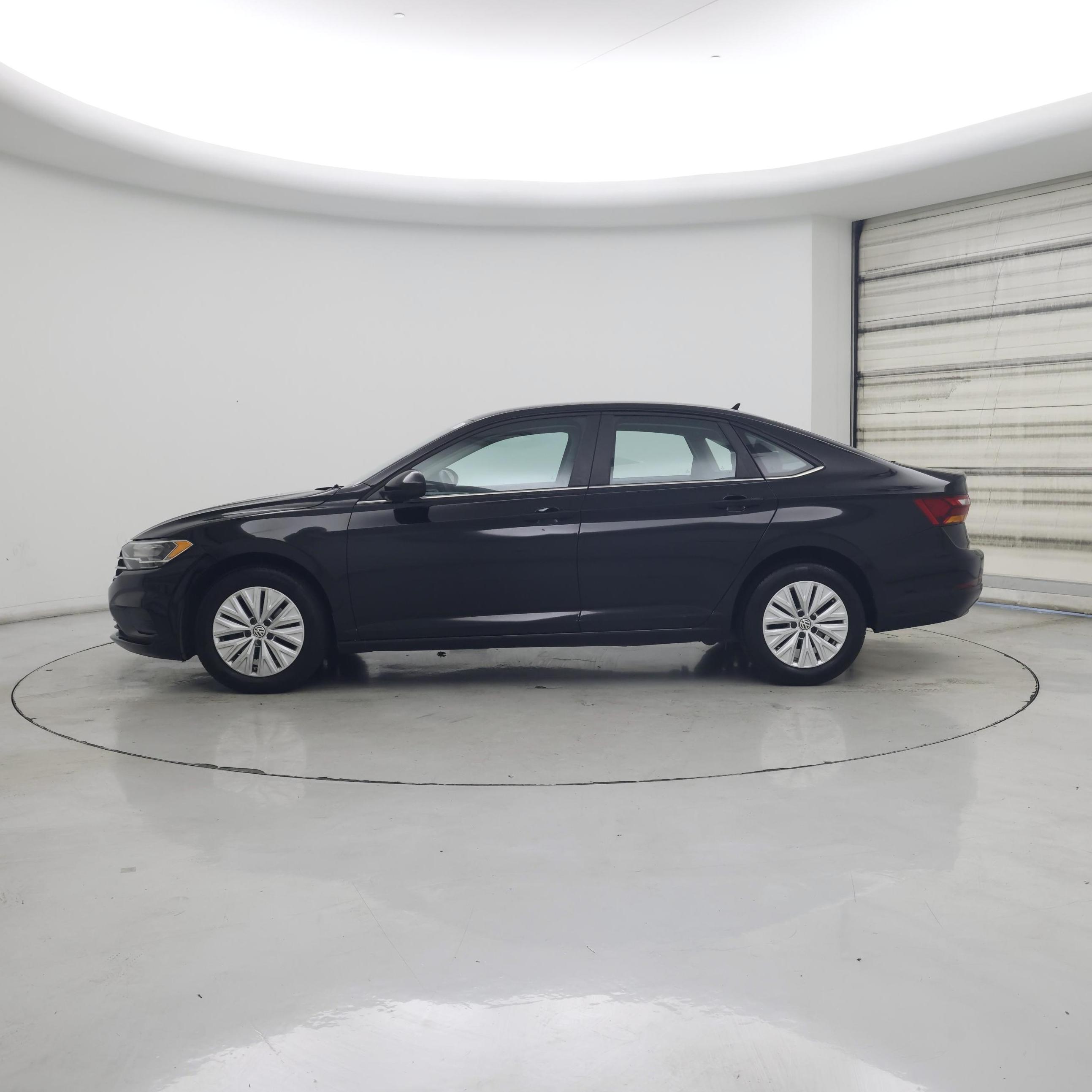 Thumbnail: 2019 Volkswagen Jetta - 3