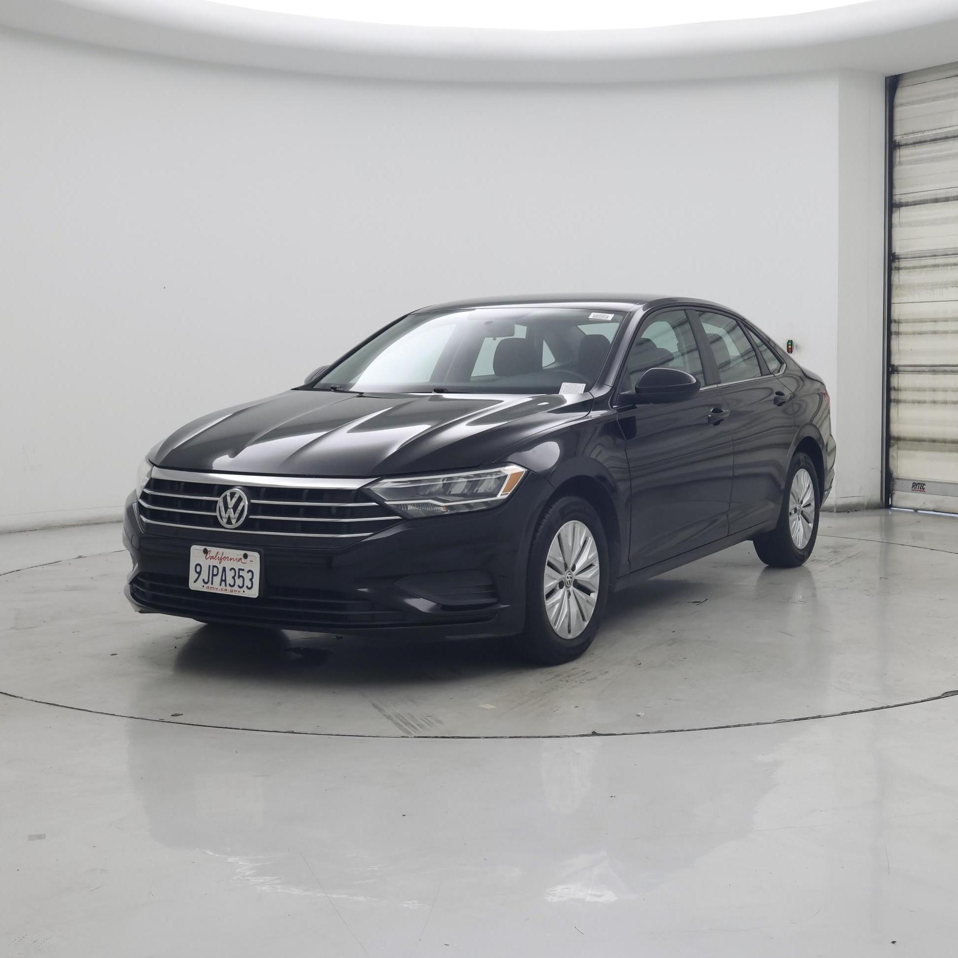 Thumbnail: 2019 Volkswagen Jetta - 4