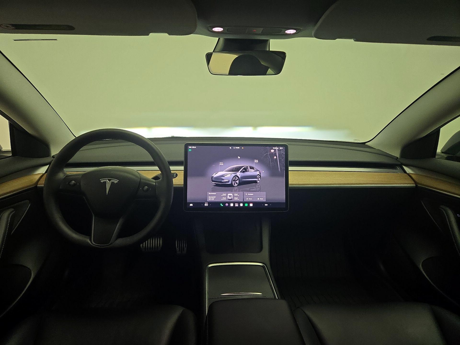 Thumbnail: 2023 Tesla Model 3 - 9