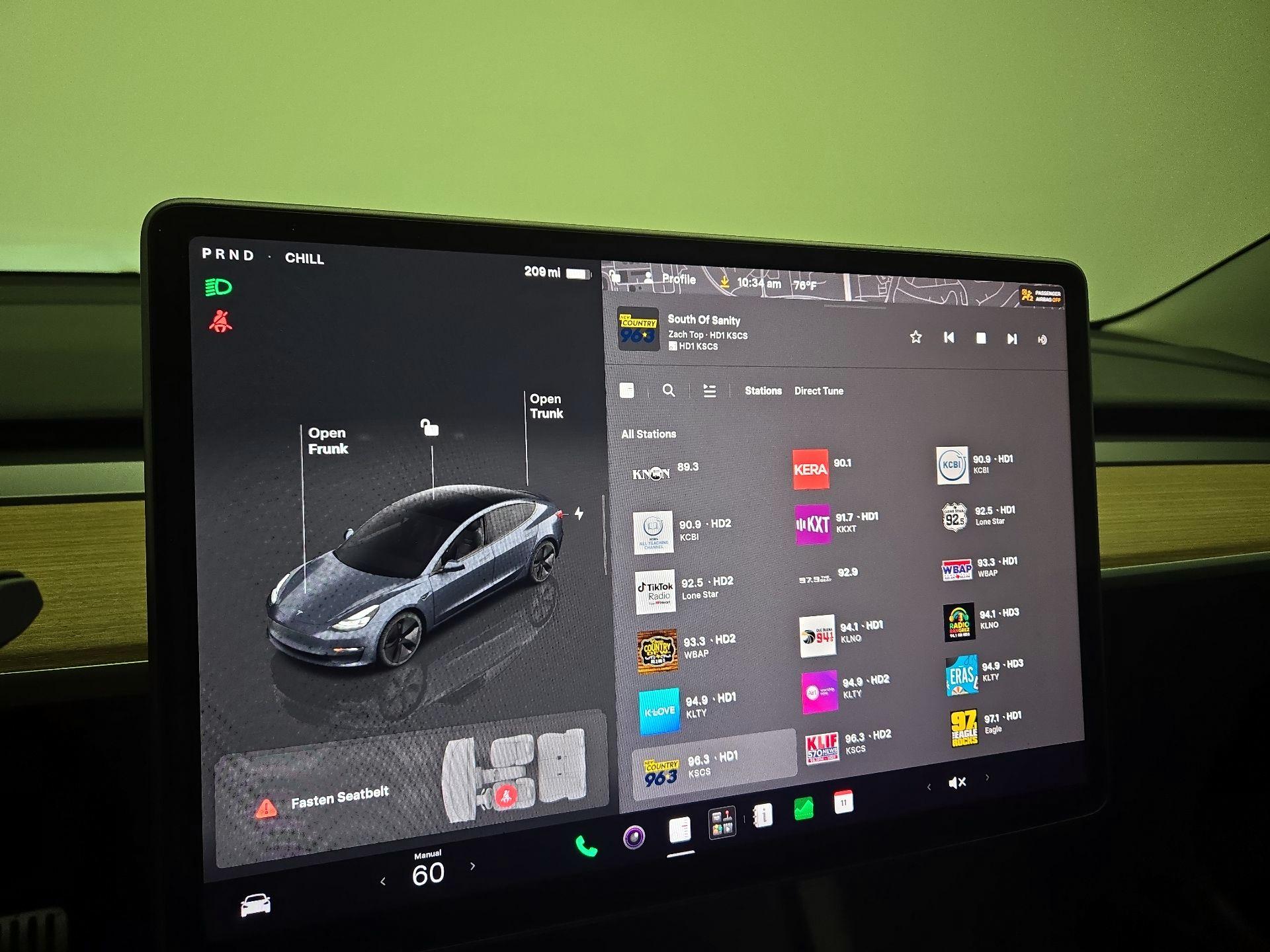Thumbnail: 2023 Tesla Model 3 - 15