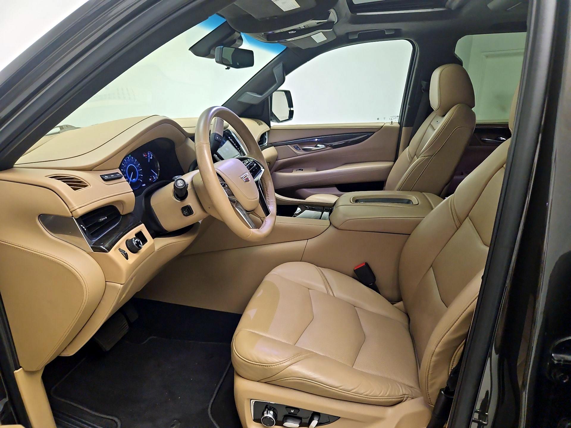 Thumbnail: 2020 Cadillac Escalade - 11