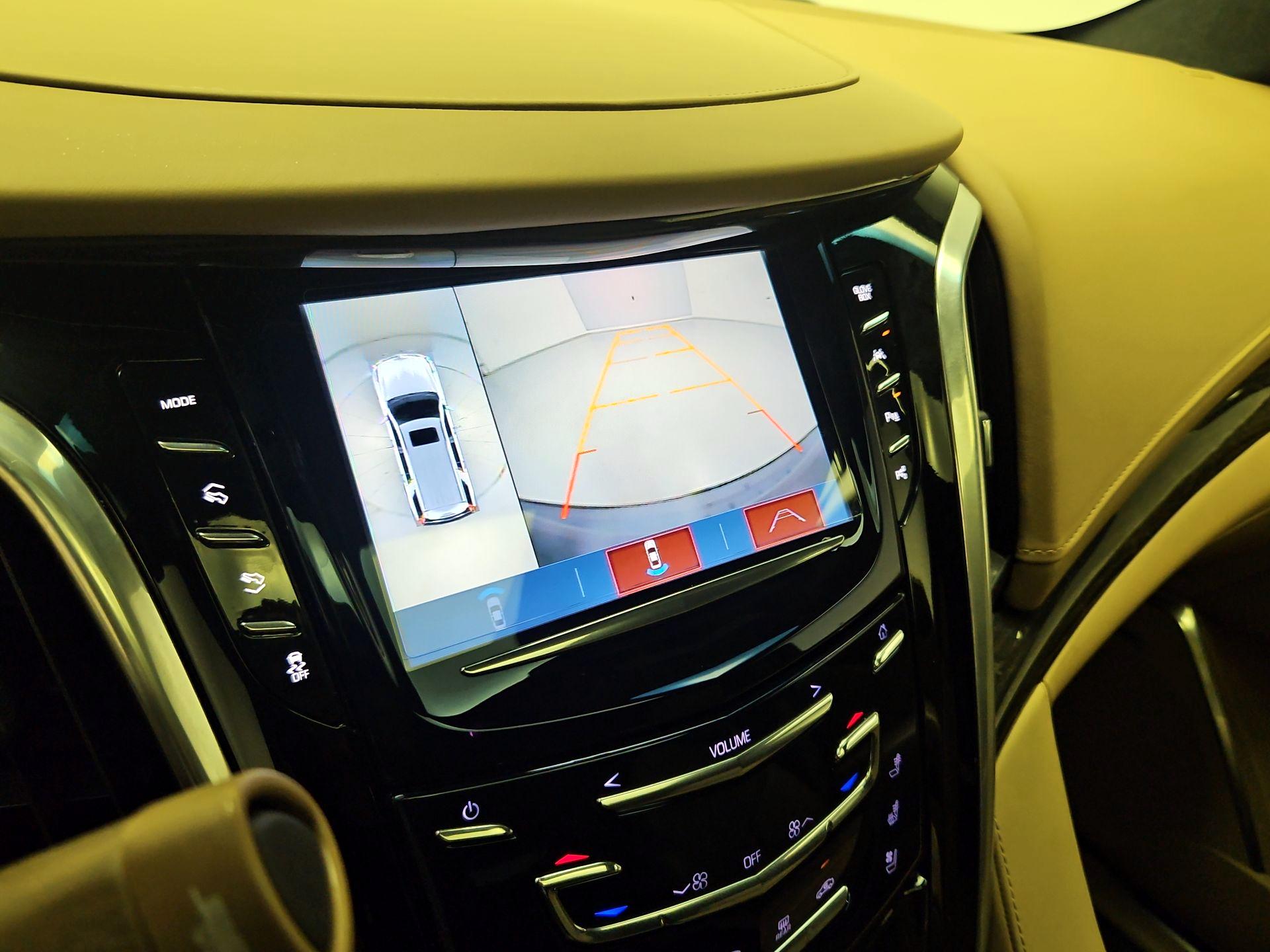 Thumbnail: 2020 Cadillac Escalade - 15