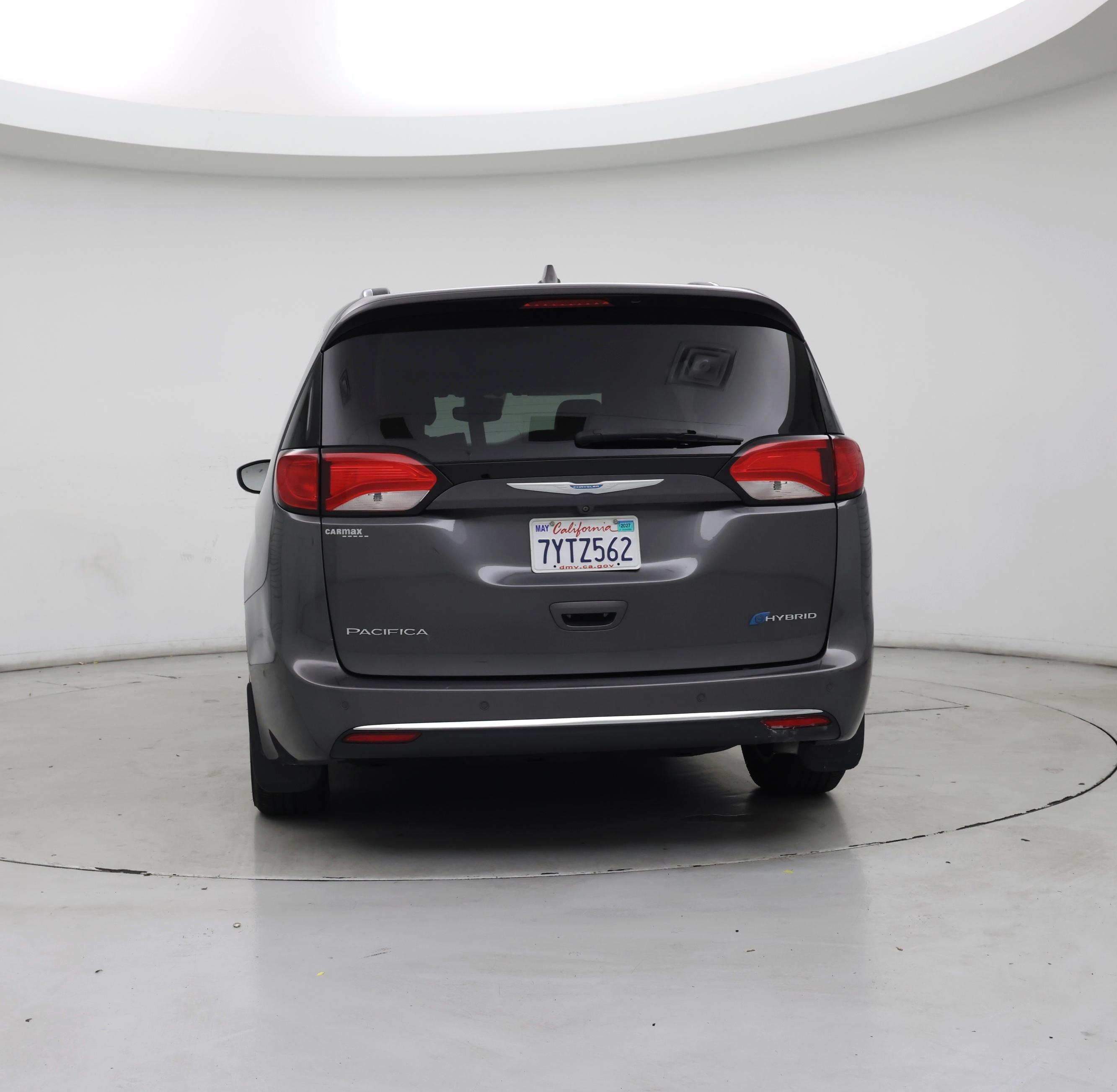 Thumbnail: 2017 Chrysler Pacifica - 6