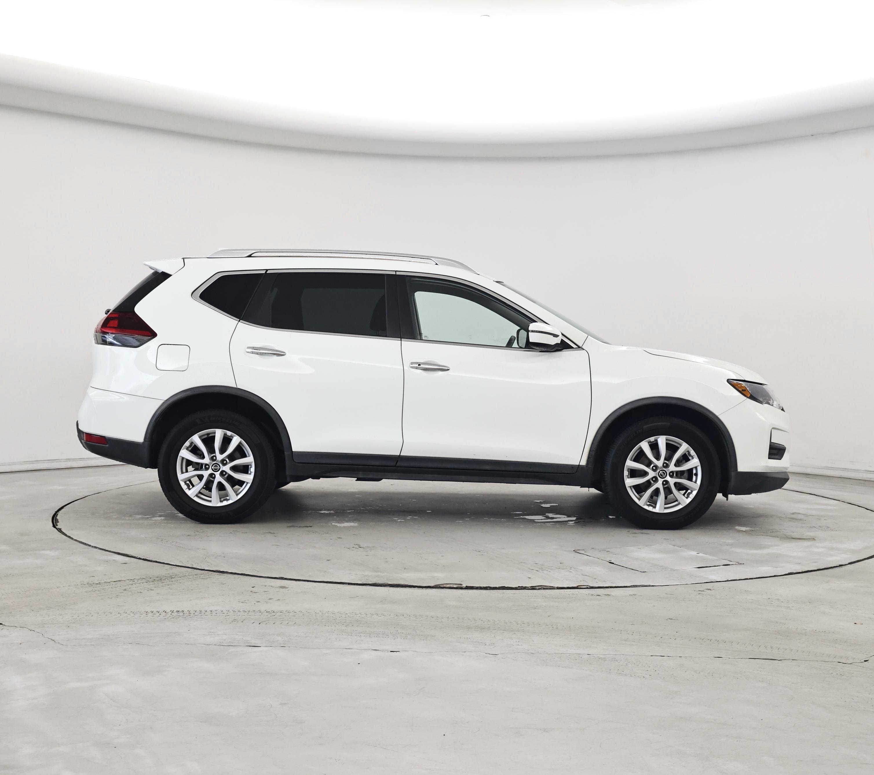 Thumbnail: 2020 Nissan Rogue - 7