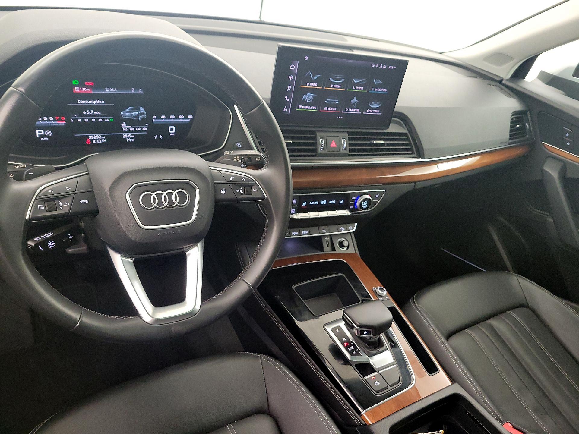 Thumbnail: 2022 Audi Q5 - 9