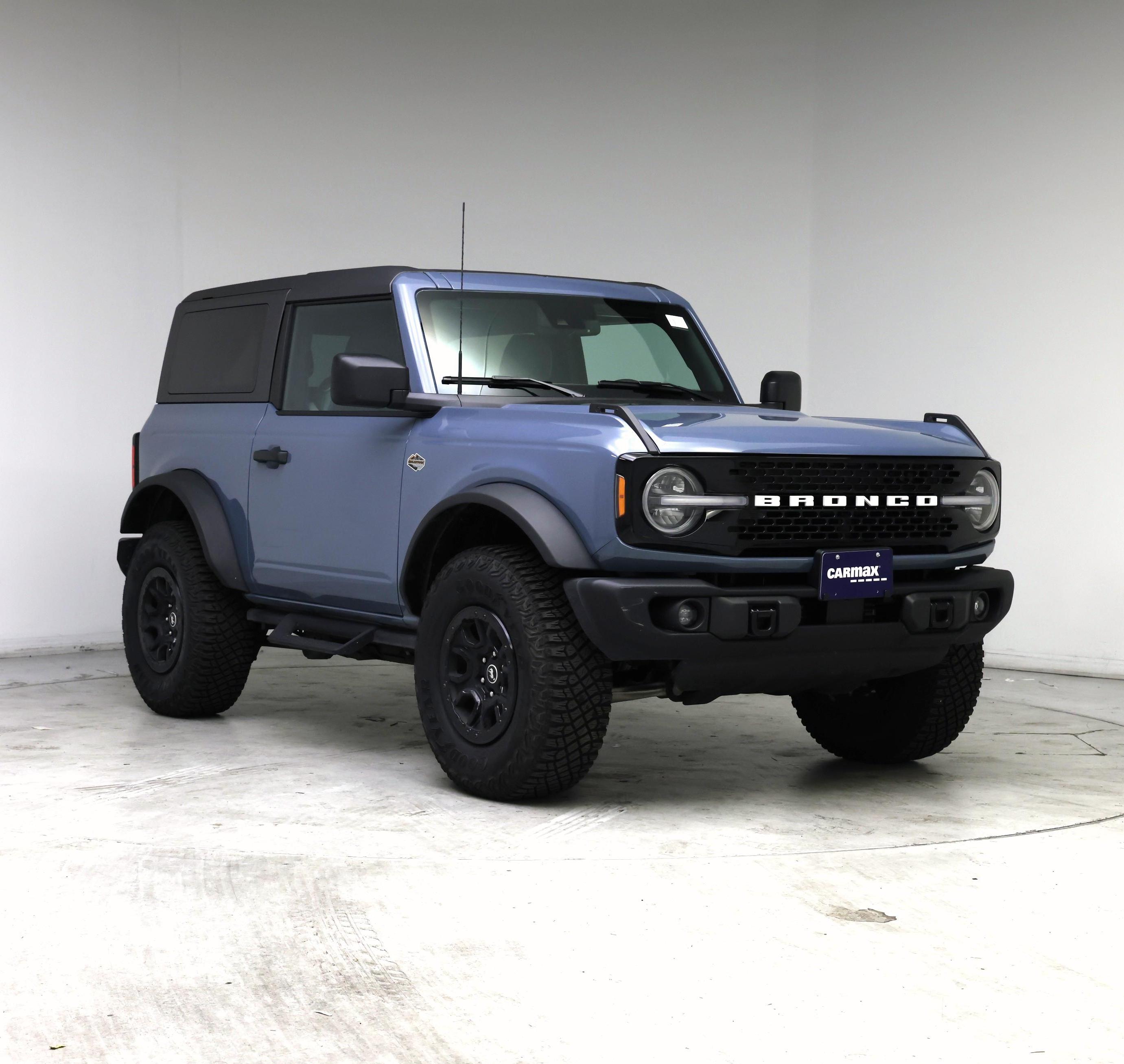Gray 2023 Ford Bronco SUV / Crossover Four-Wheel Drive Automatic