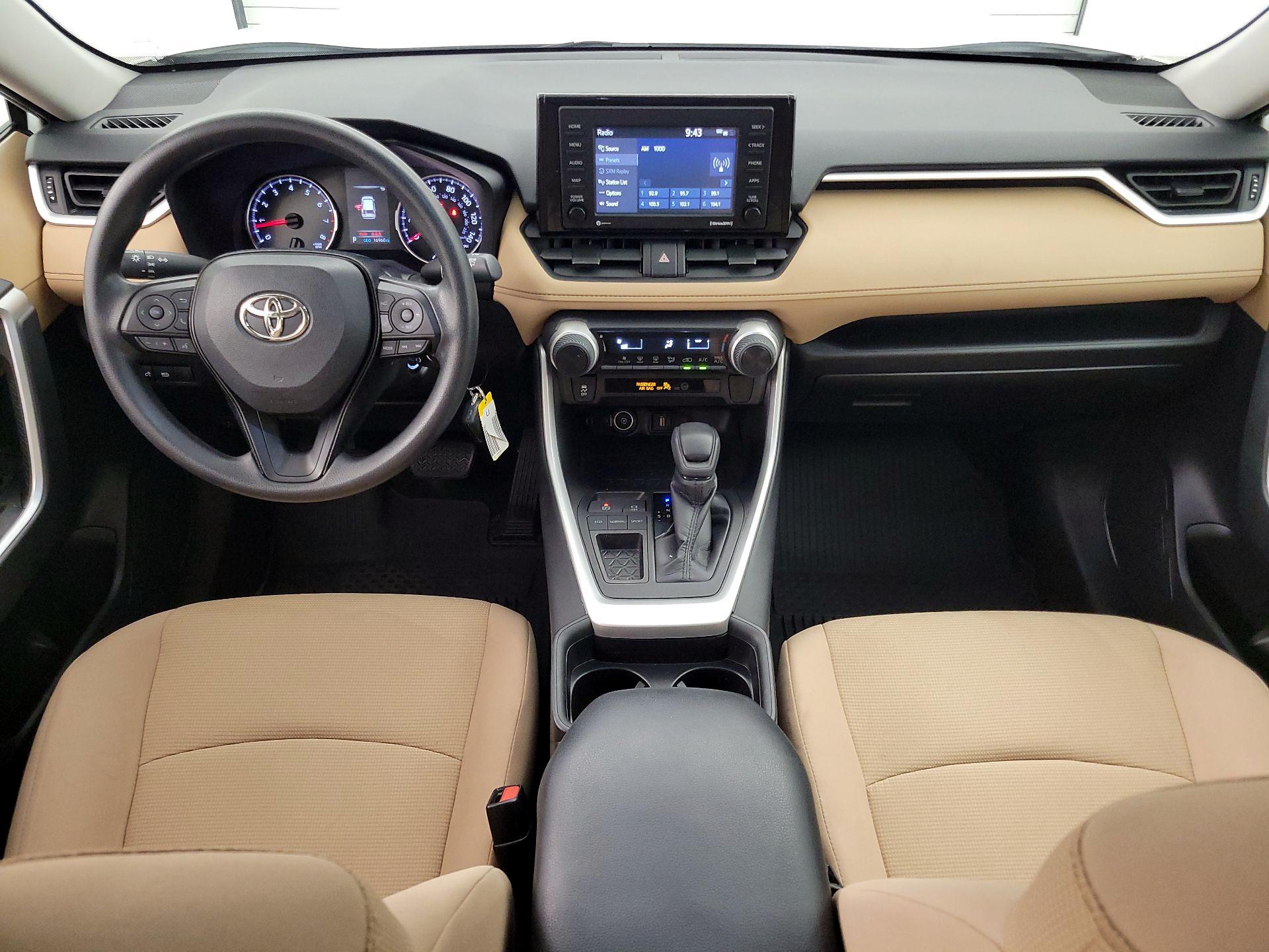 Thumbnail: 2021 Toyota RAV4 - 9