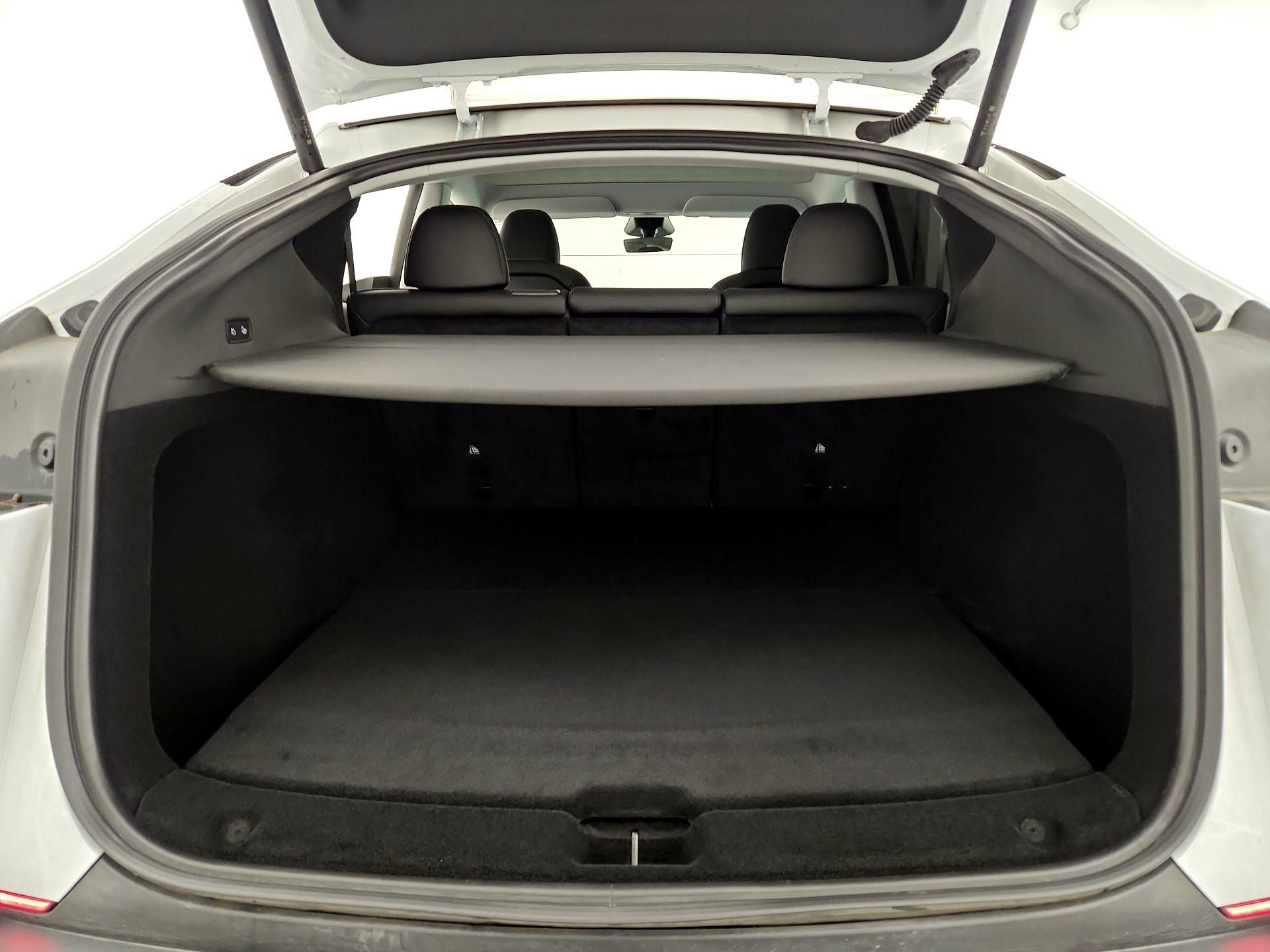 Thumbnail: 2026 Tesla Model Y - 20