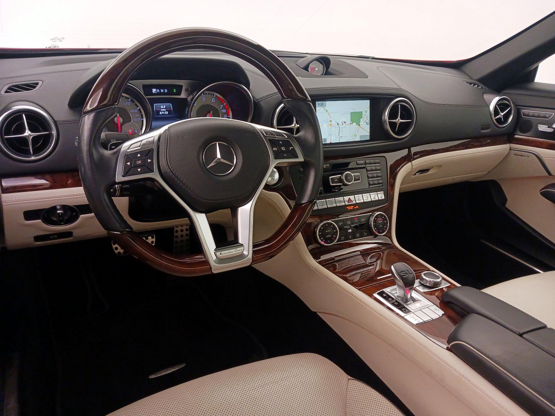 Thumbnail: 2015 Mercedes-Benz SL-Class - 9