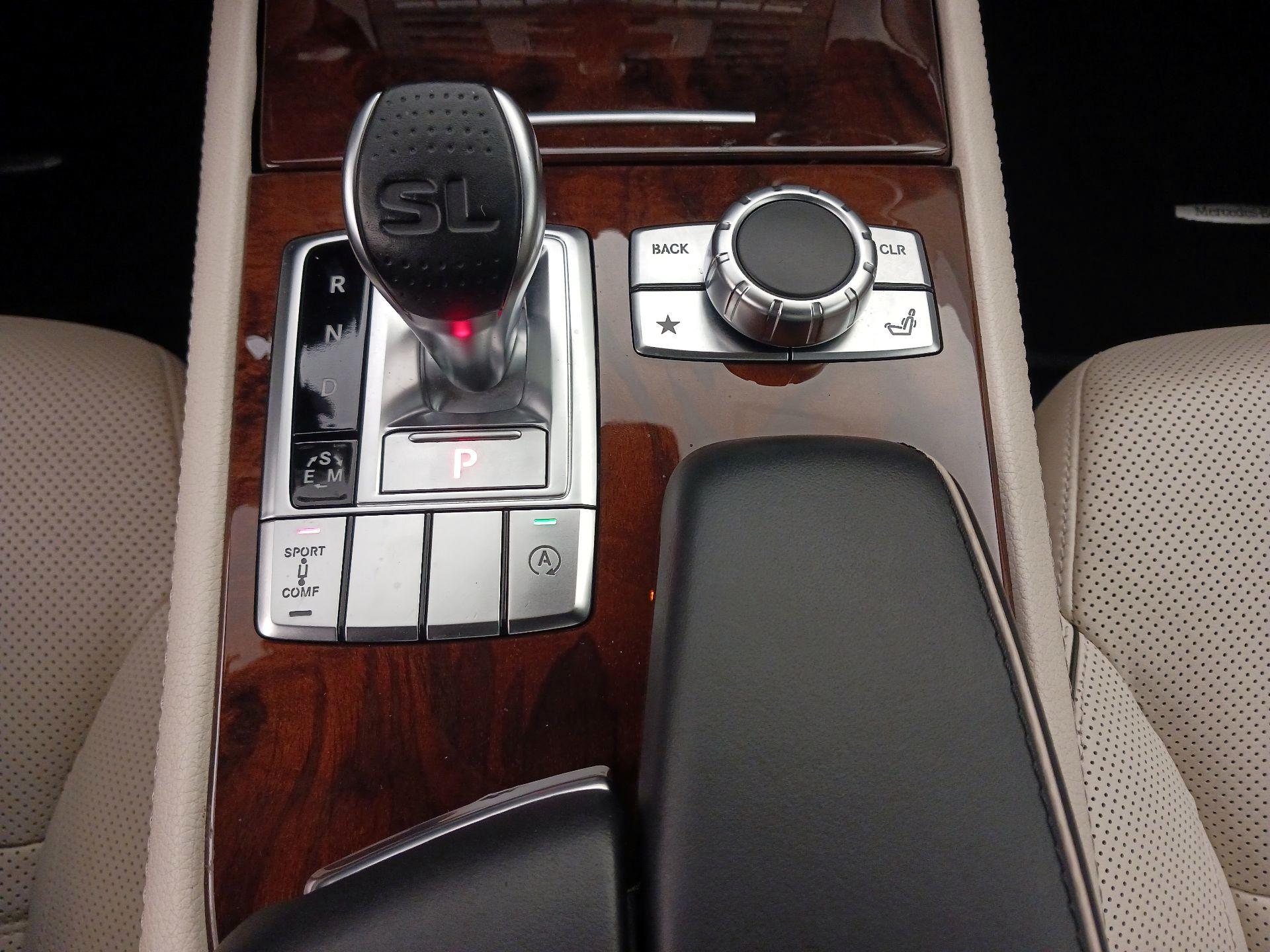 Thumbnail: 2015 Mercedes-Benz SL-Class - 18