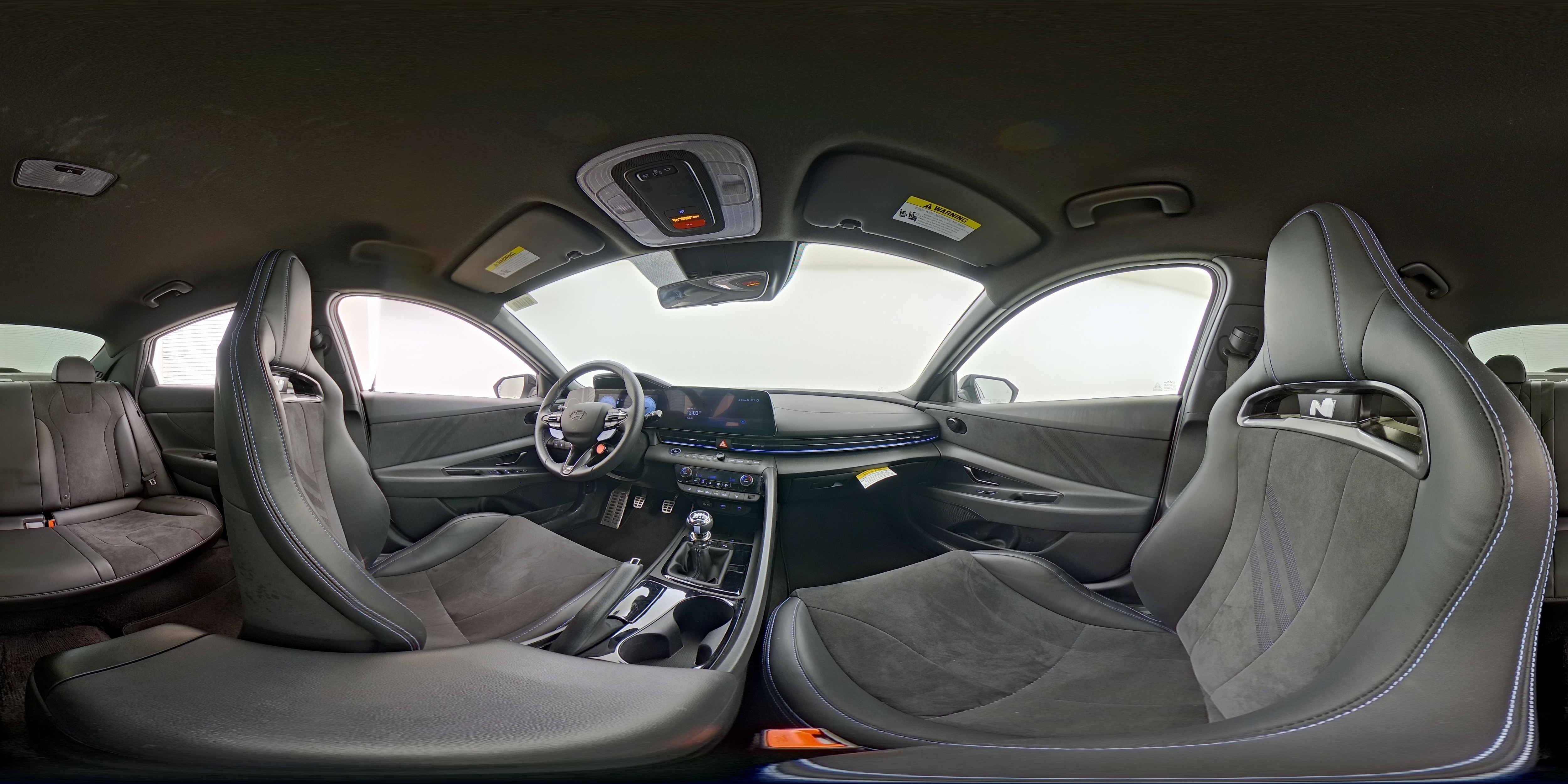 2025 Hyundai Elantra N - Photo 24