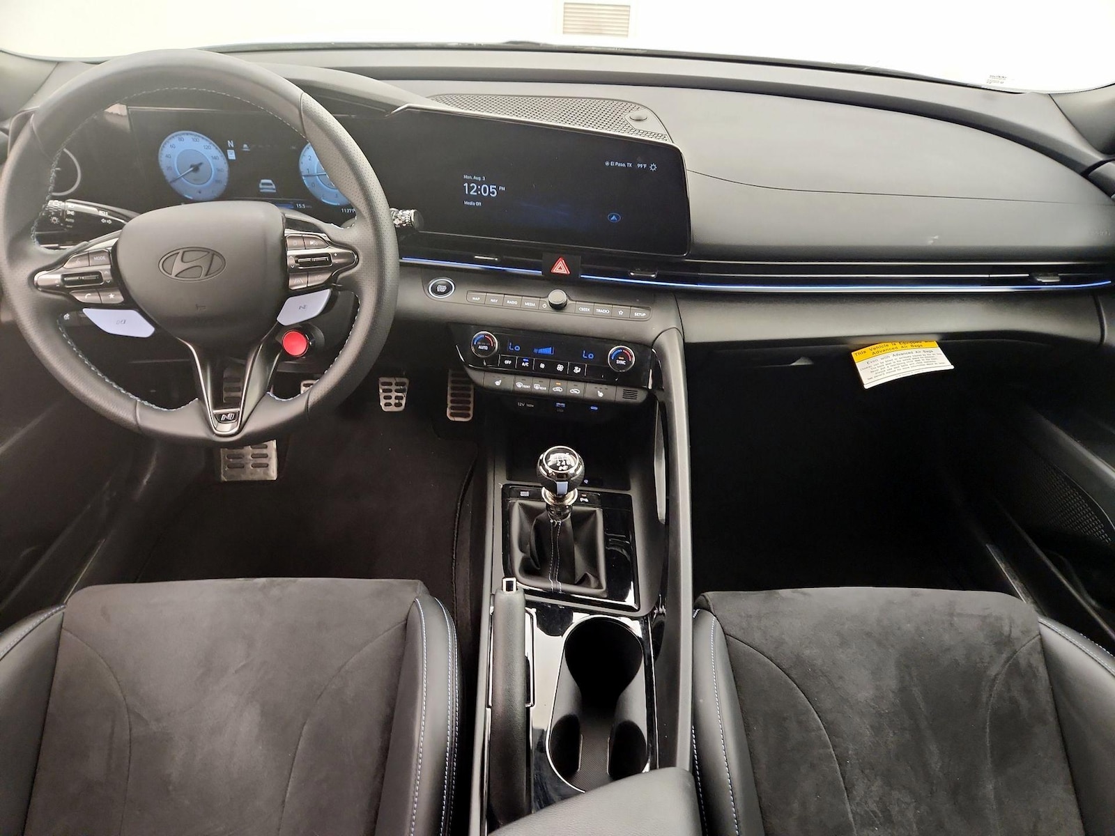 2025 Hyundai Elantra N - Photo 10