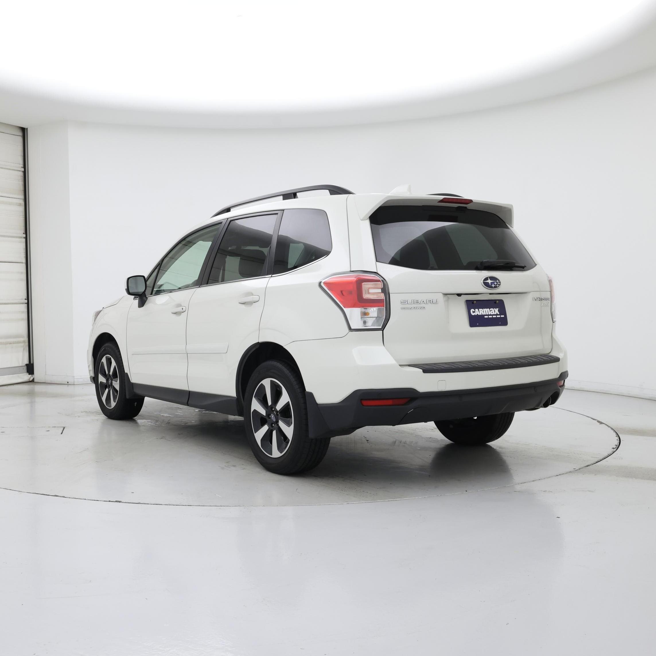 Thumbnail: 2017 Subaru Forester - 2