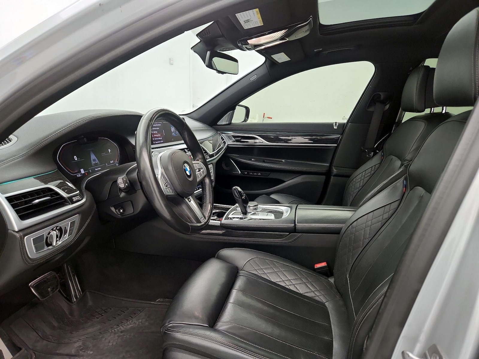 2020 BMW 7 Series 740i - Photo 12