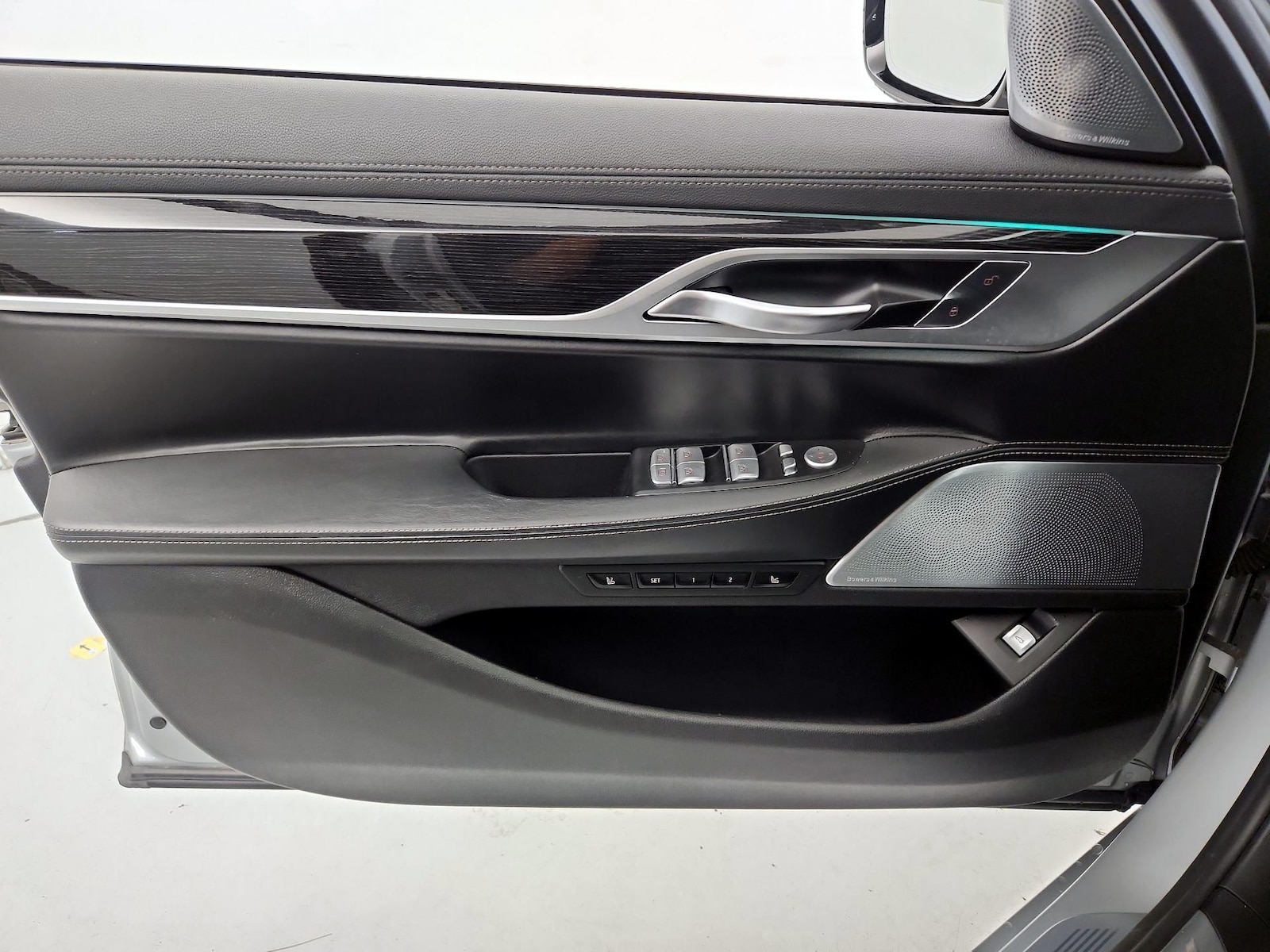 2020 BMW 7 Series 740i - Photo 13