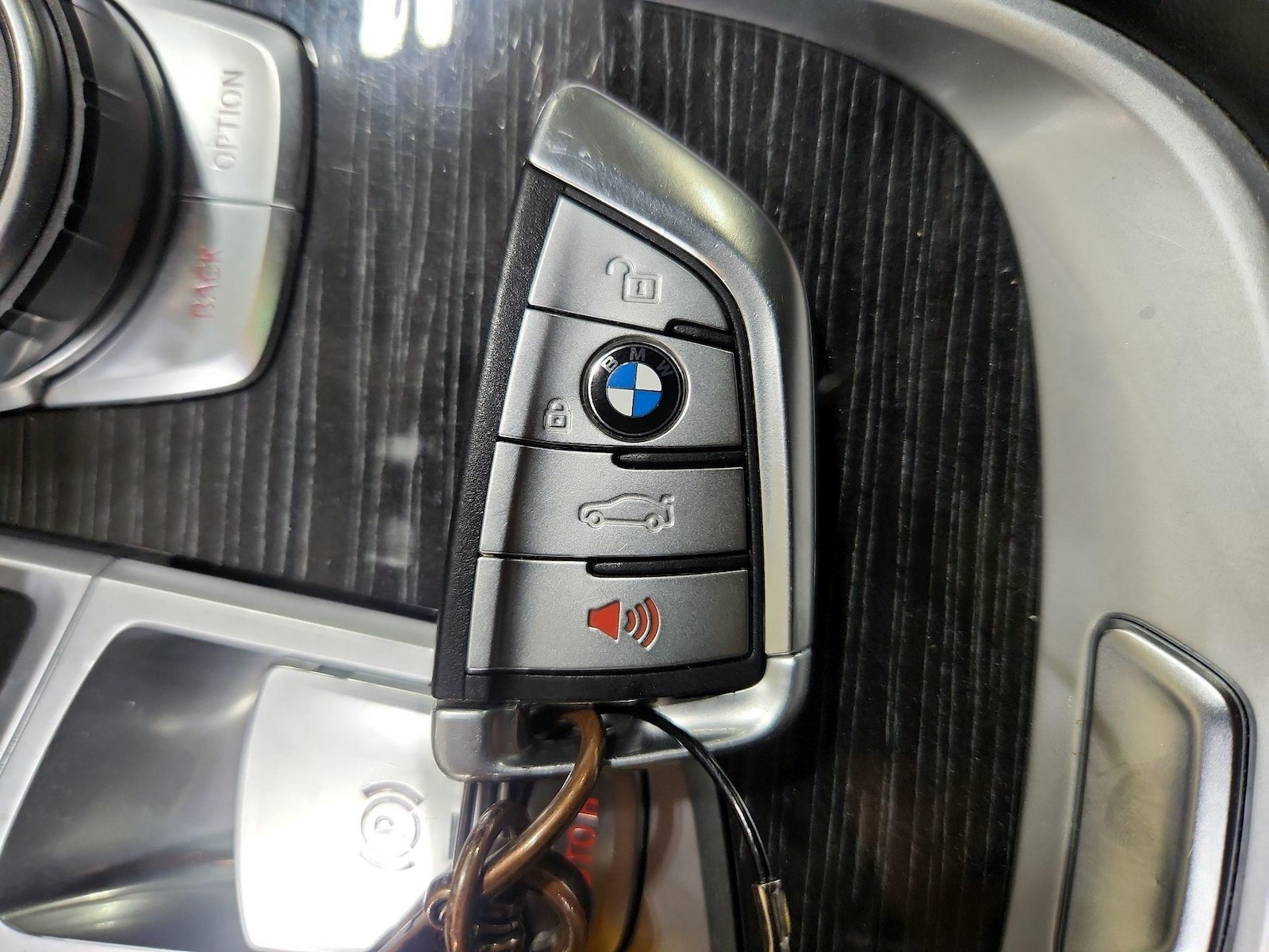 2020 BMW 7 Series 740i - Photo 26
